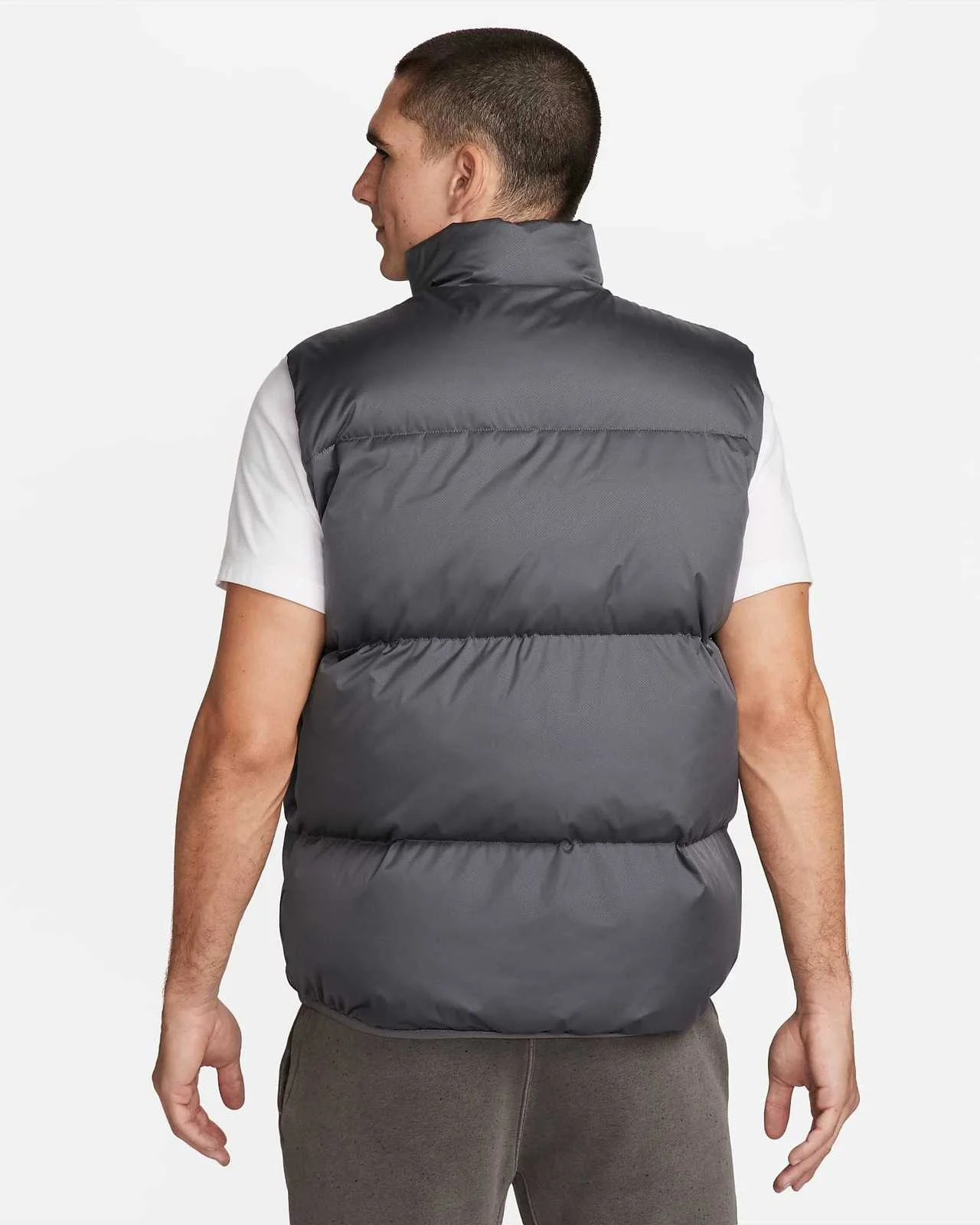 NIKE - M NK CLUB PUFFER VEST NIKE - M NK CLUB PUFFER VEST