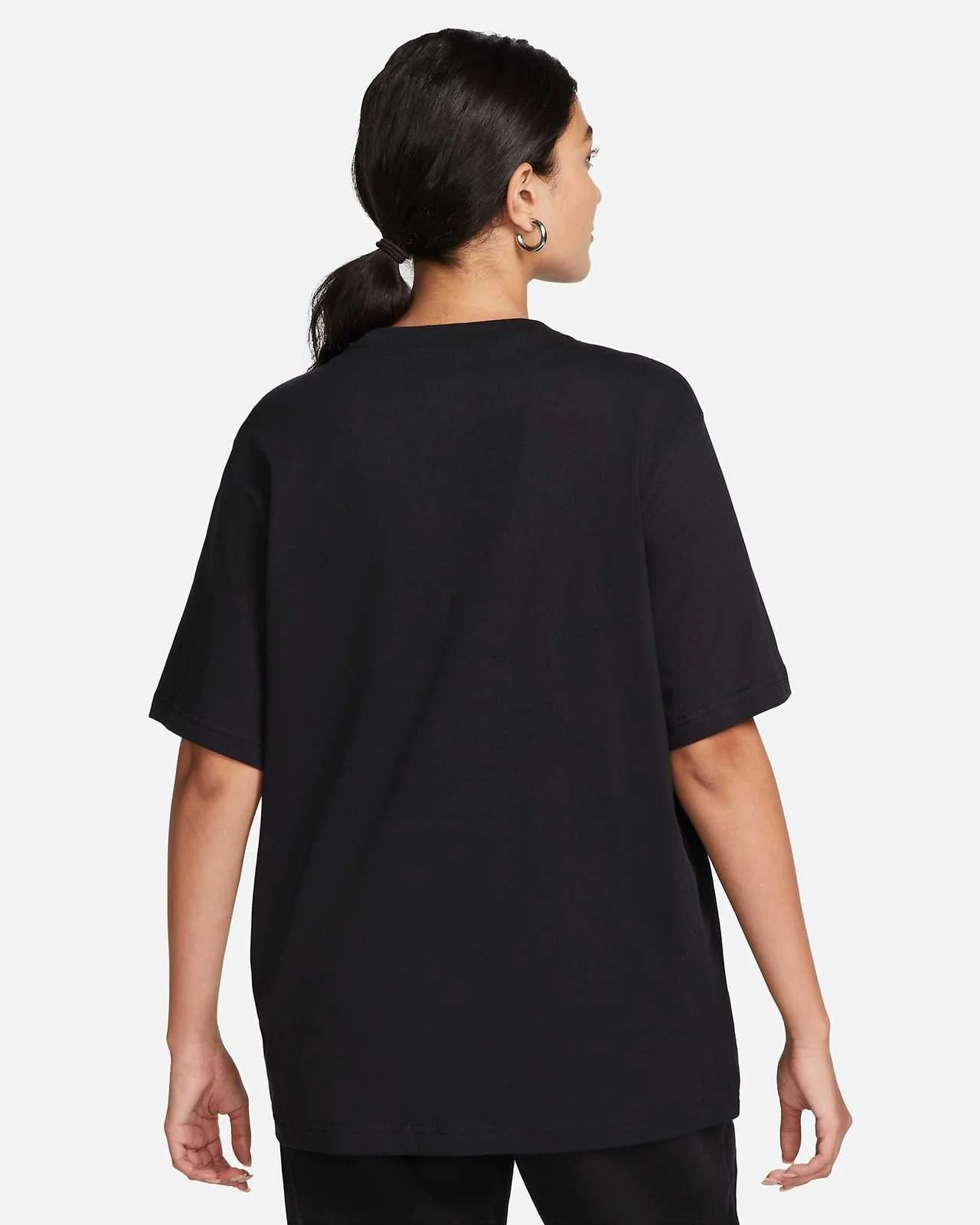 NIKE - W NSW TEE ESSNTL LBR NIKE - W NSW TEE ESSNTL LBR