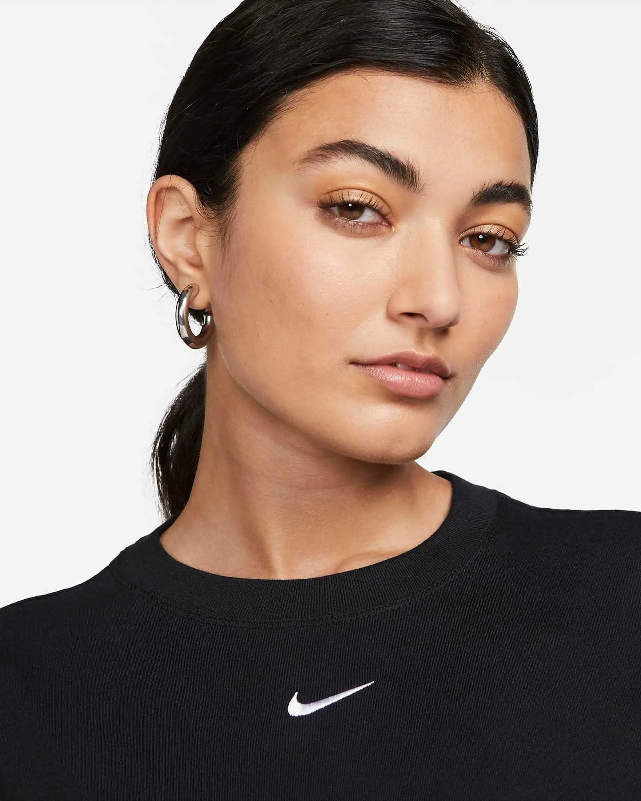 NIKE - W NSW TEE ESSNTL LBR NIKE - W NSW TEE ESSNTL LBR