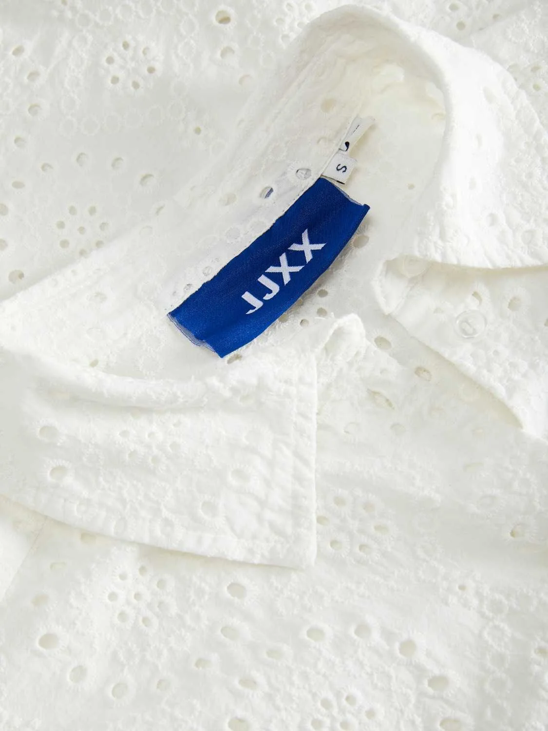 JJXX - JXMILLIE BRODERIE SS SHIRT WVN JJXX - JXMILLIE BRODERIE SS SHIRT WVN