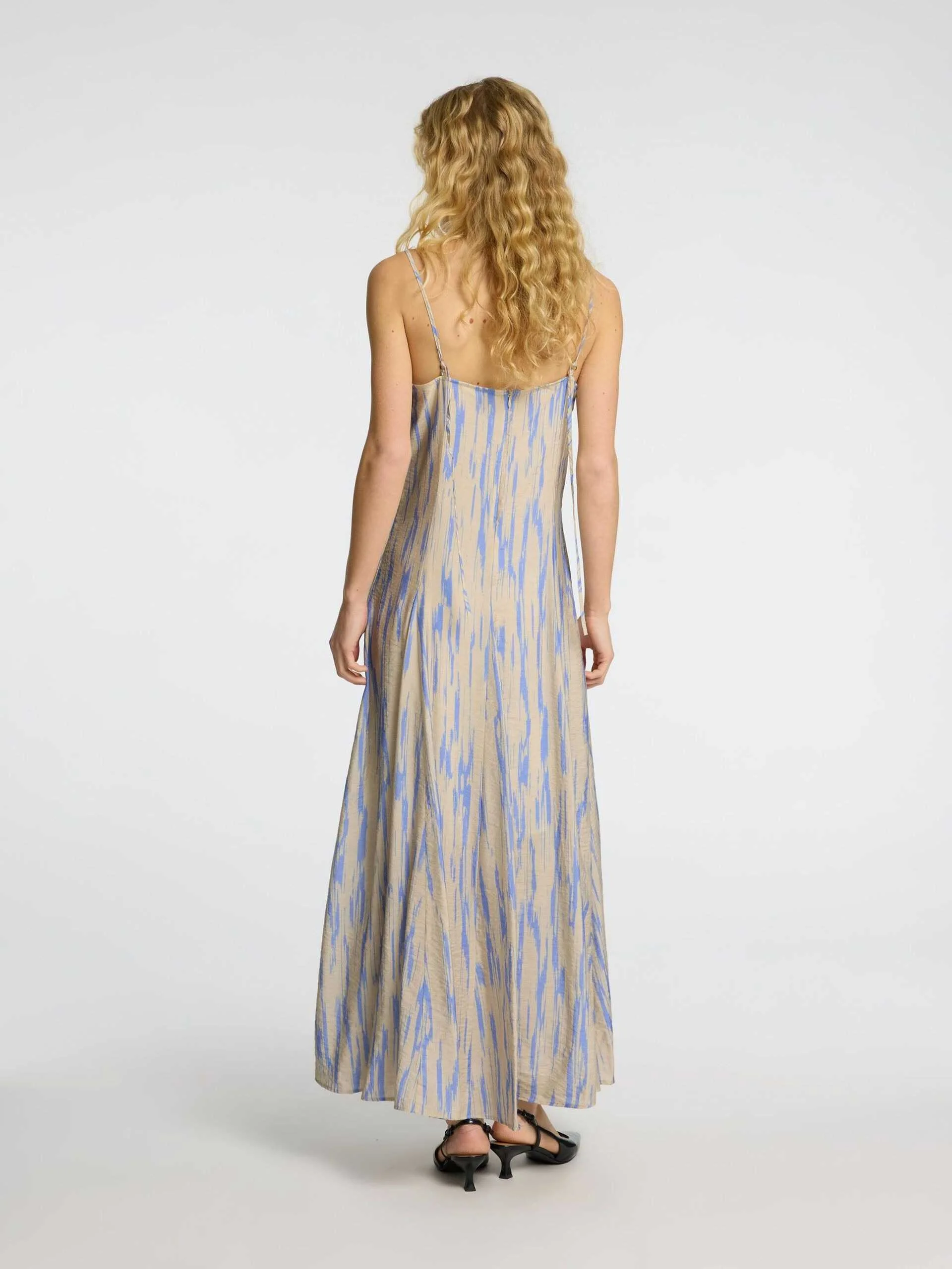 SELECTED WOMEN - SLFJOSELLA TIERED... SELECTED WOMEN - SLFJOSELLA TIERED...