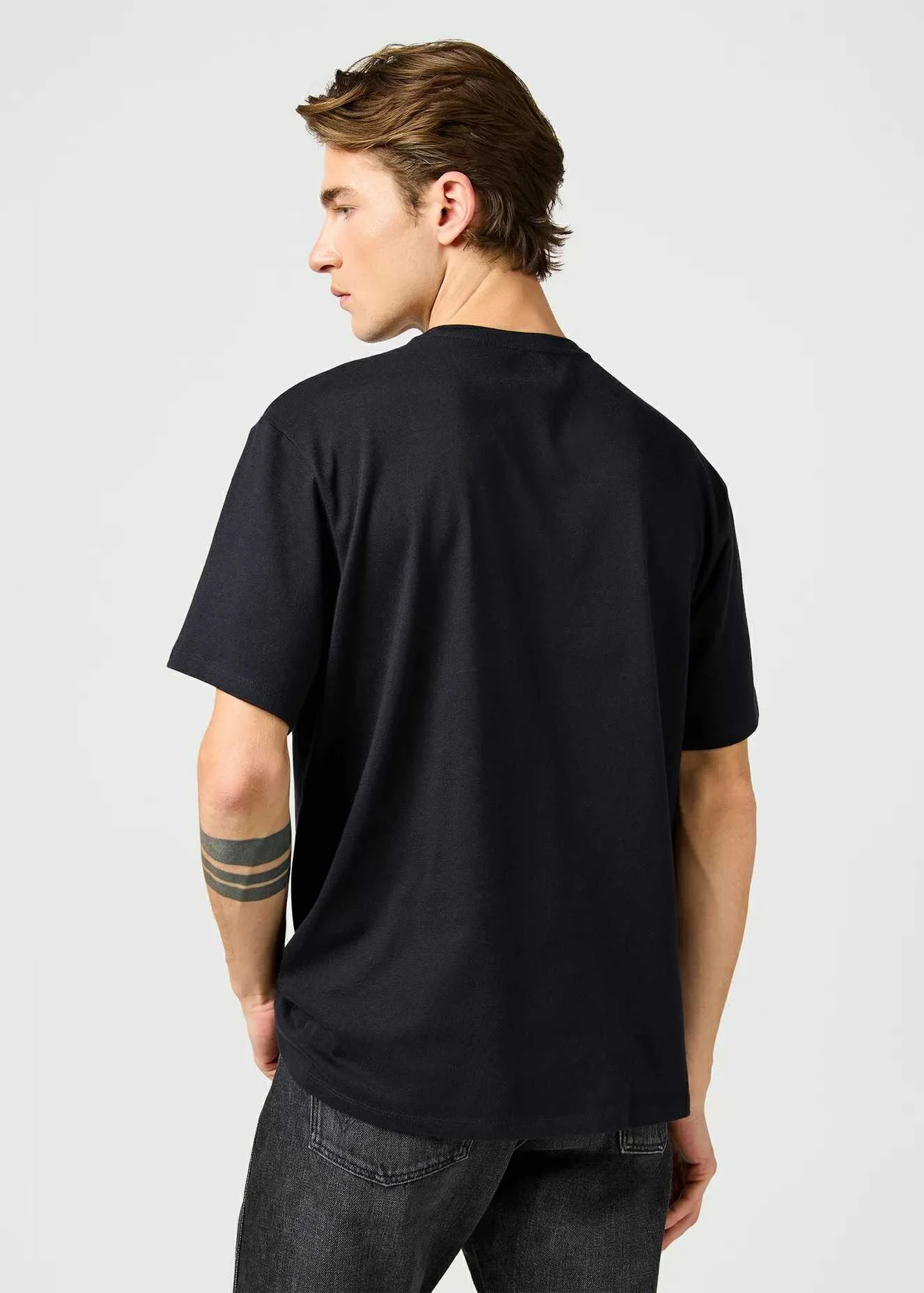 Wrangler - SS SOLID TEE Wrangler - SS SOLID TEE