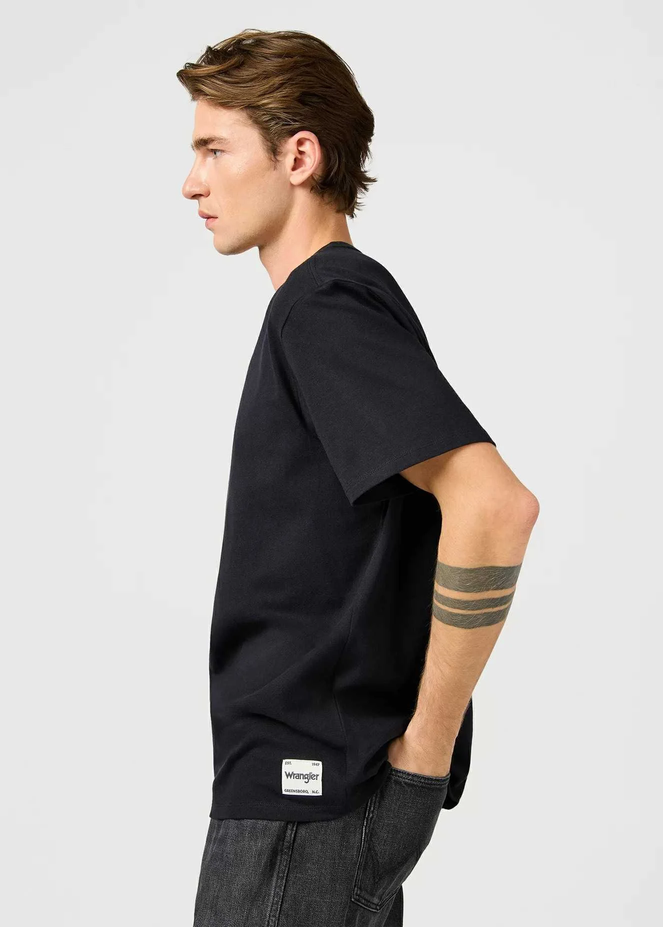 Wrangler - SS SOLID TEE Wrangler - SS SOLID TEE