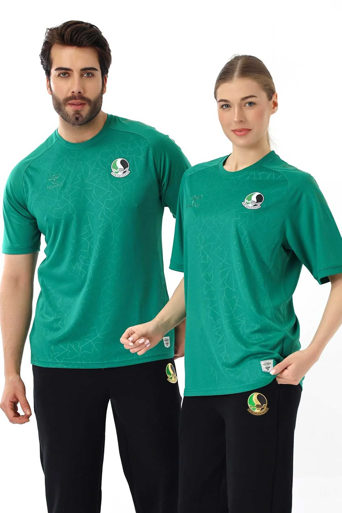 HUMMEL - HMLOREGON TRANING T-SHIRT S/S HUMMEL - HMLOREGON TRANING T-SHIRT S/S