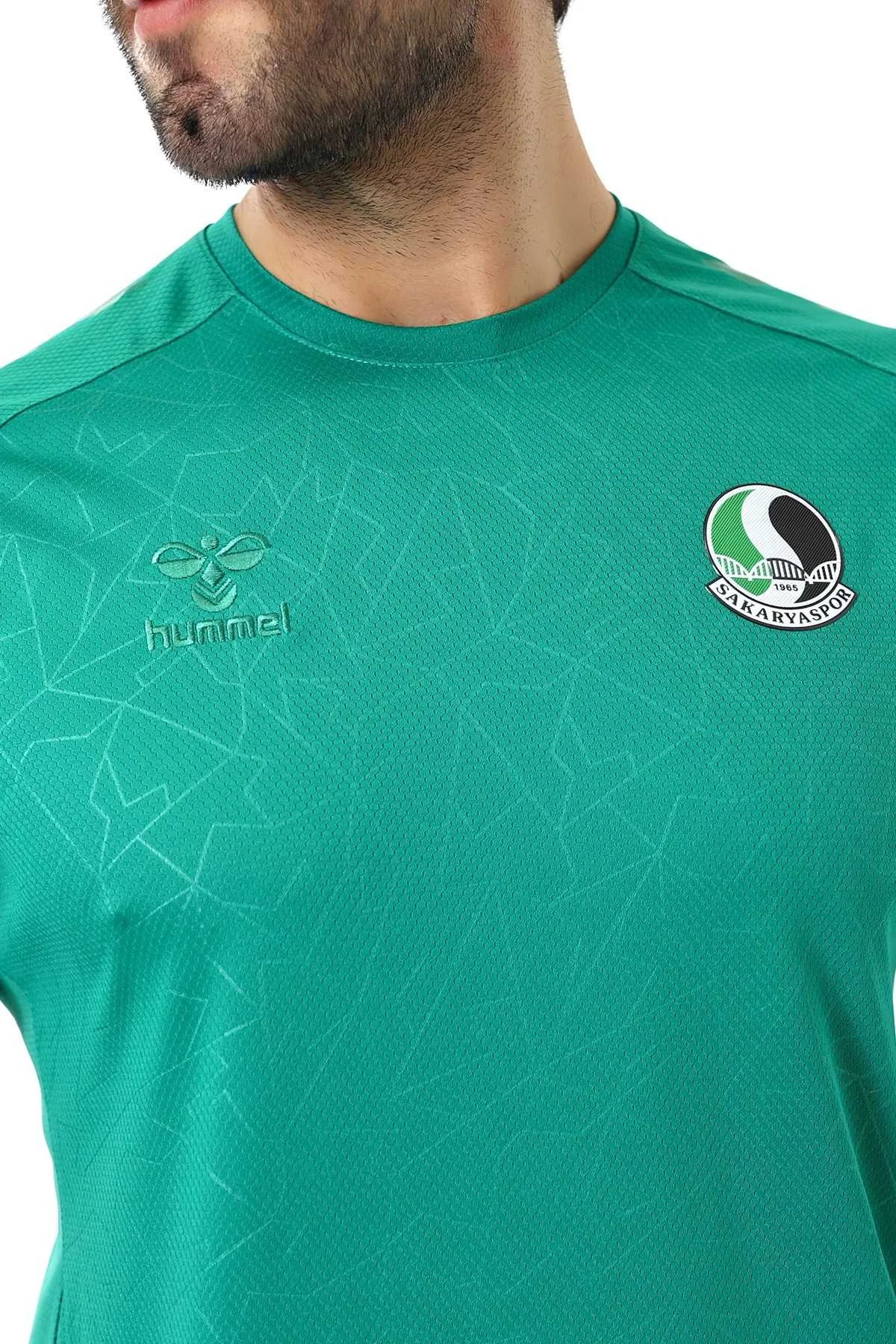 HUMMEL - HMLOREGON TRANING T-SHIRT S/S HUMMEL - HMLOREGON TRANING T-SHIRT S/S