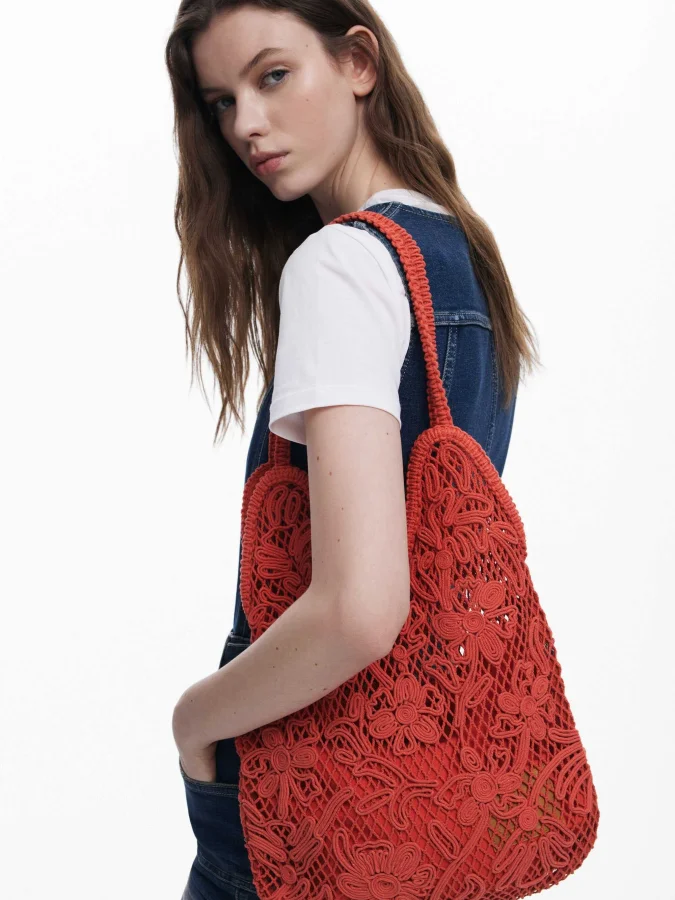 Medium crochet shoulder bag 2