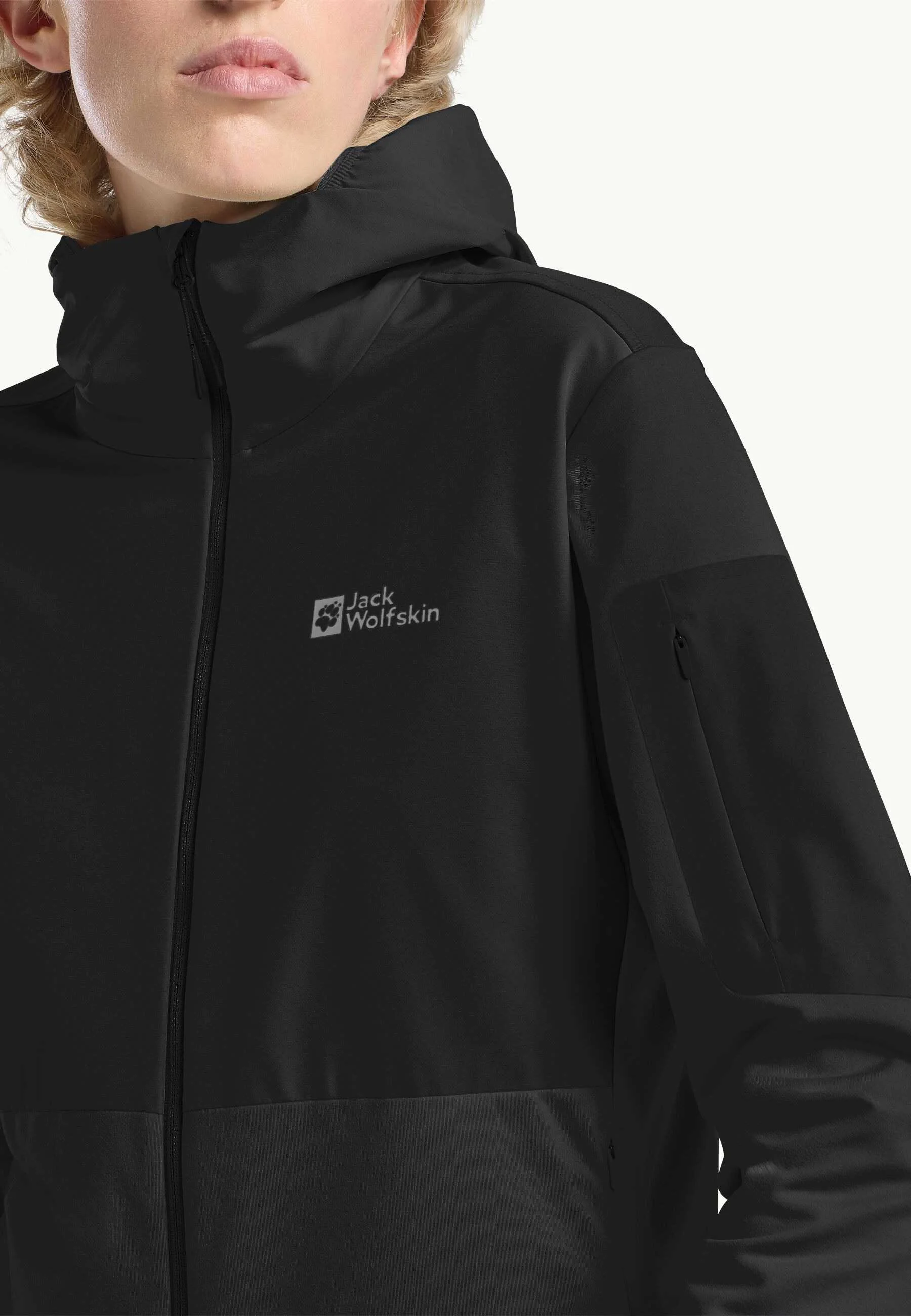 Jack Wolfskin - PRELIGHT TRAIL HOODY W Jack Wolfskin - PRELIGHT TRAIL HOODY W