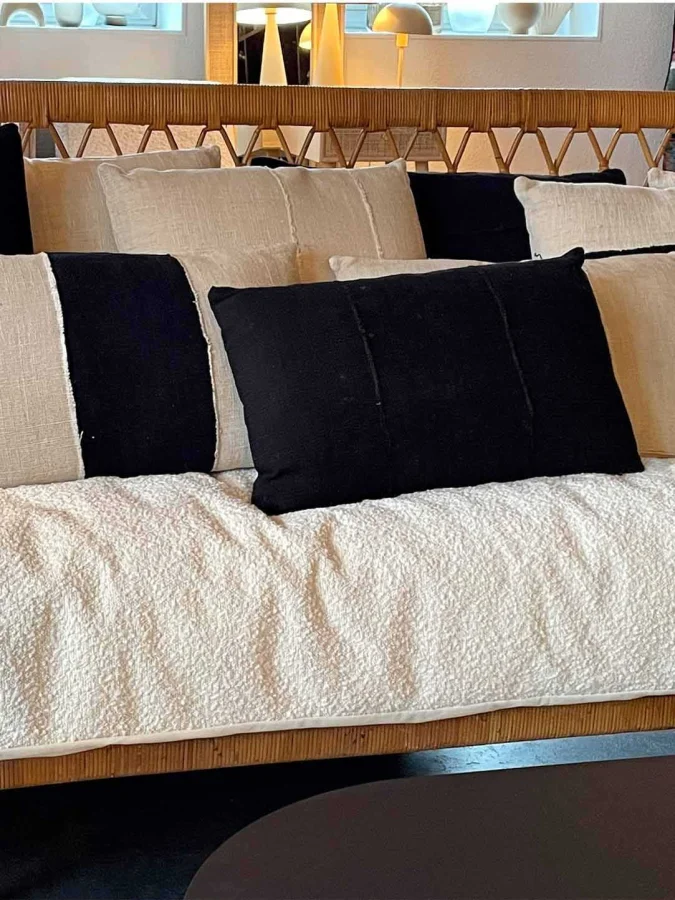 Opjet - Black Decorative... 2