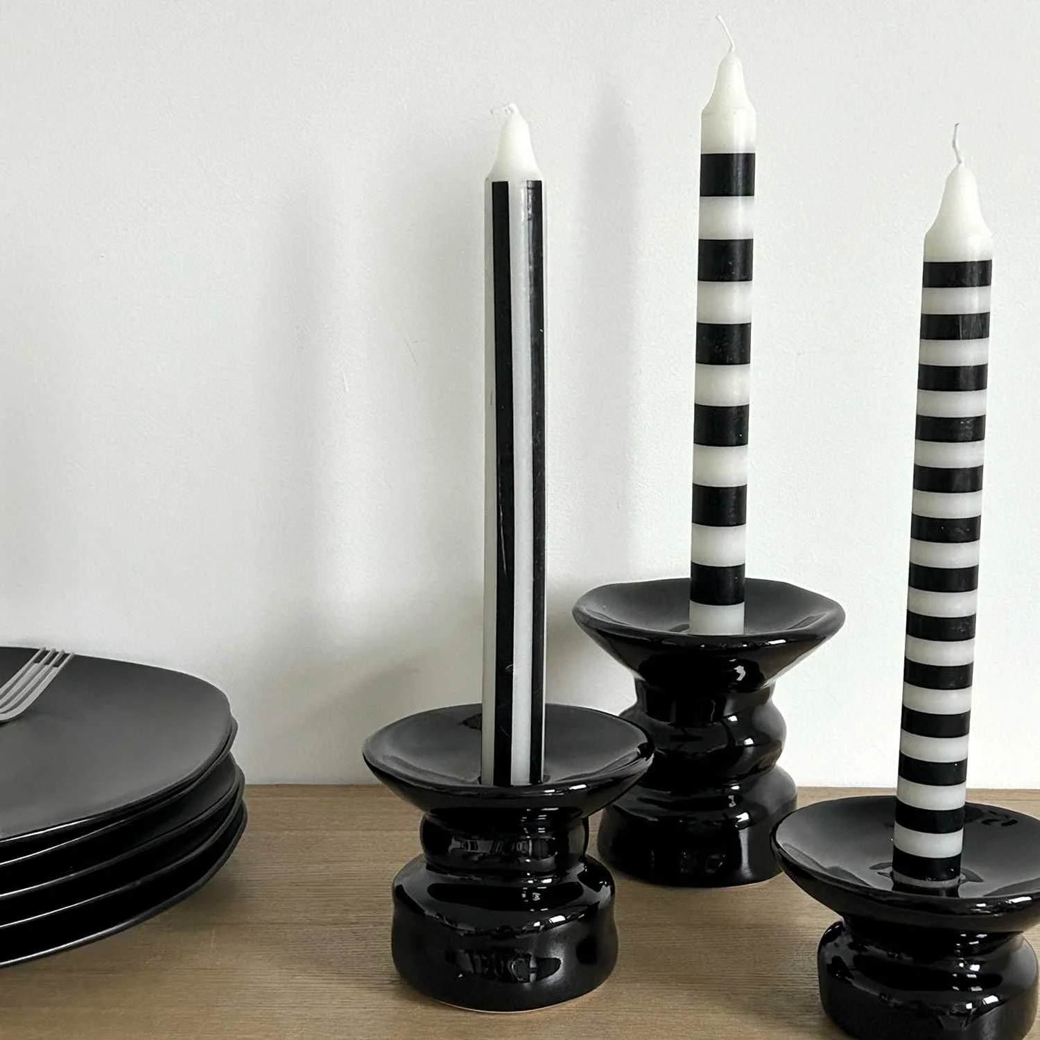 Opjet - Black Candle, 2.1 x 25 CM, 4pcs Opjet - Black Candle, 2.1 x 25 CM, 4pcs