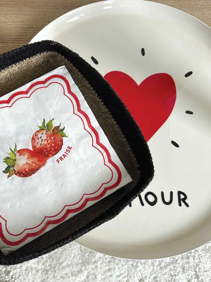 Opjet - Tray, 35 x 2 CM 2