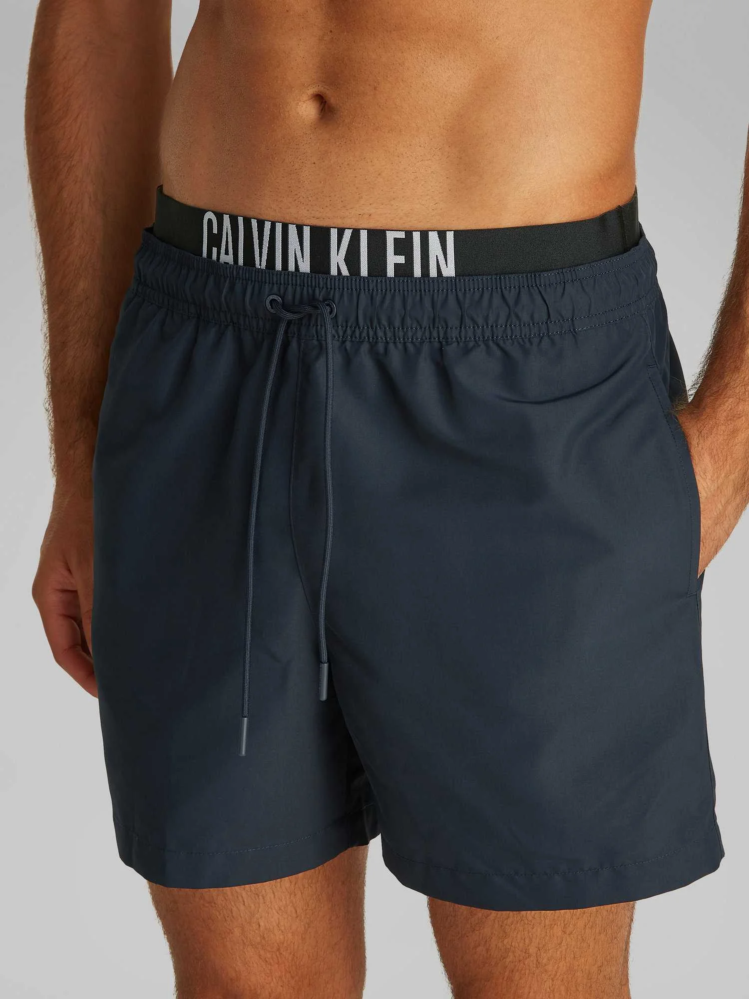 CALVIN KLEIN - MEDIUM...