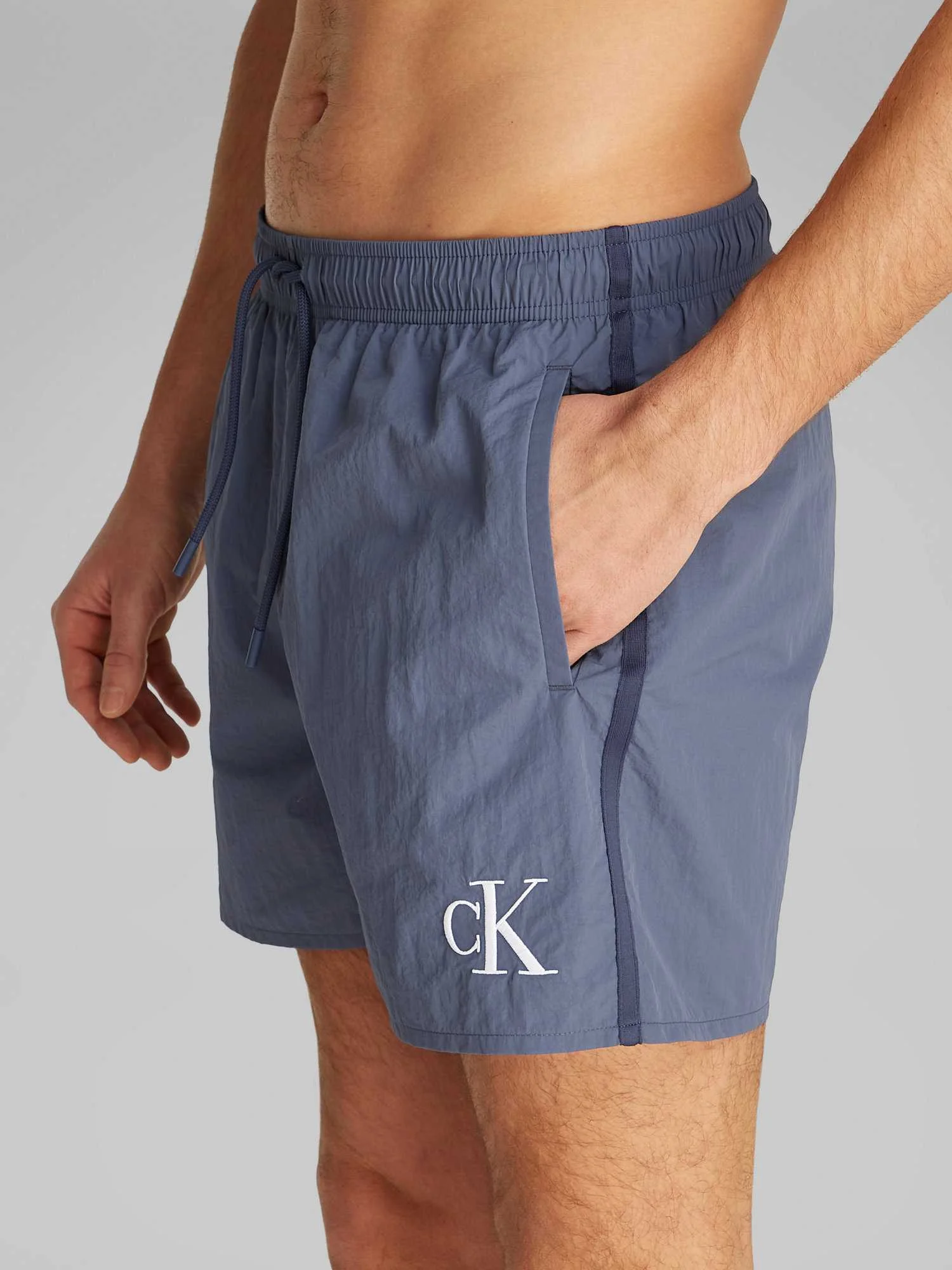 CALVIN KLEIN - MEDIUM...