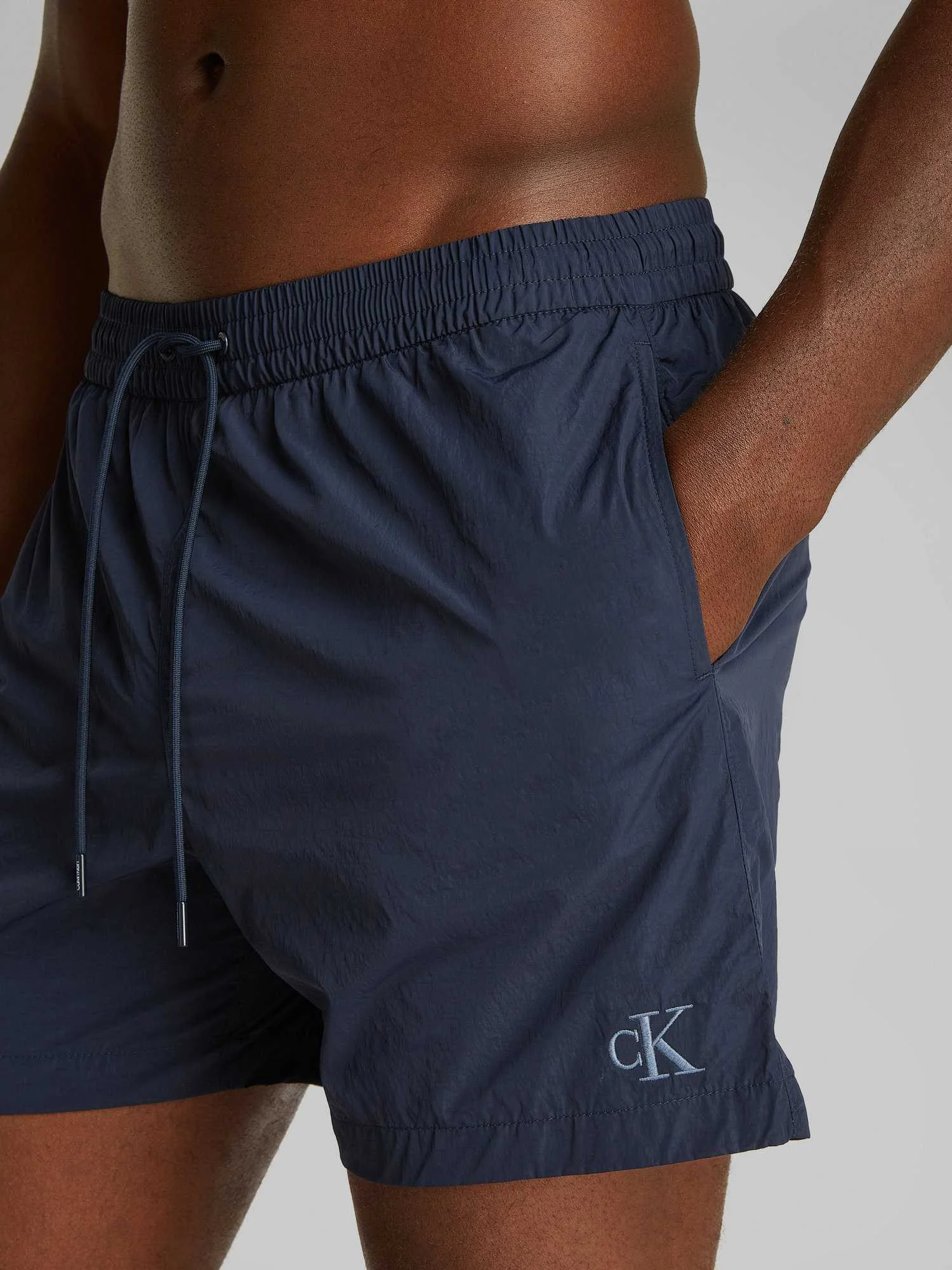 CALVIN KLEIN - MEDIUM...