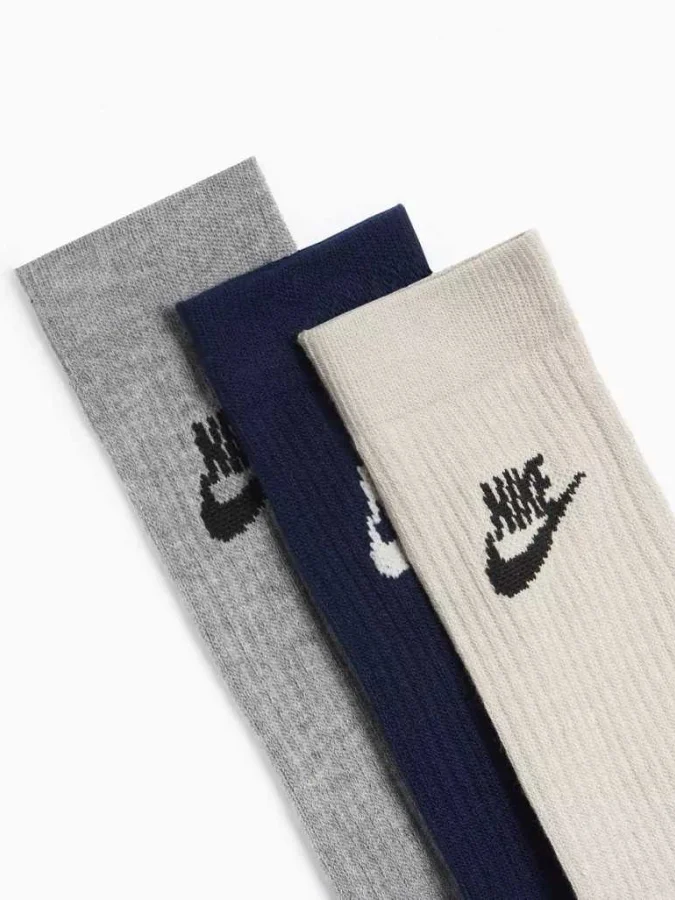 NIKE 2