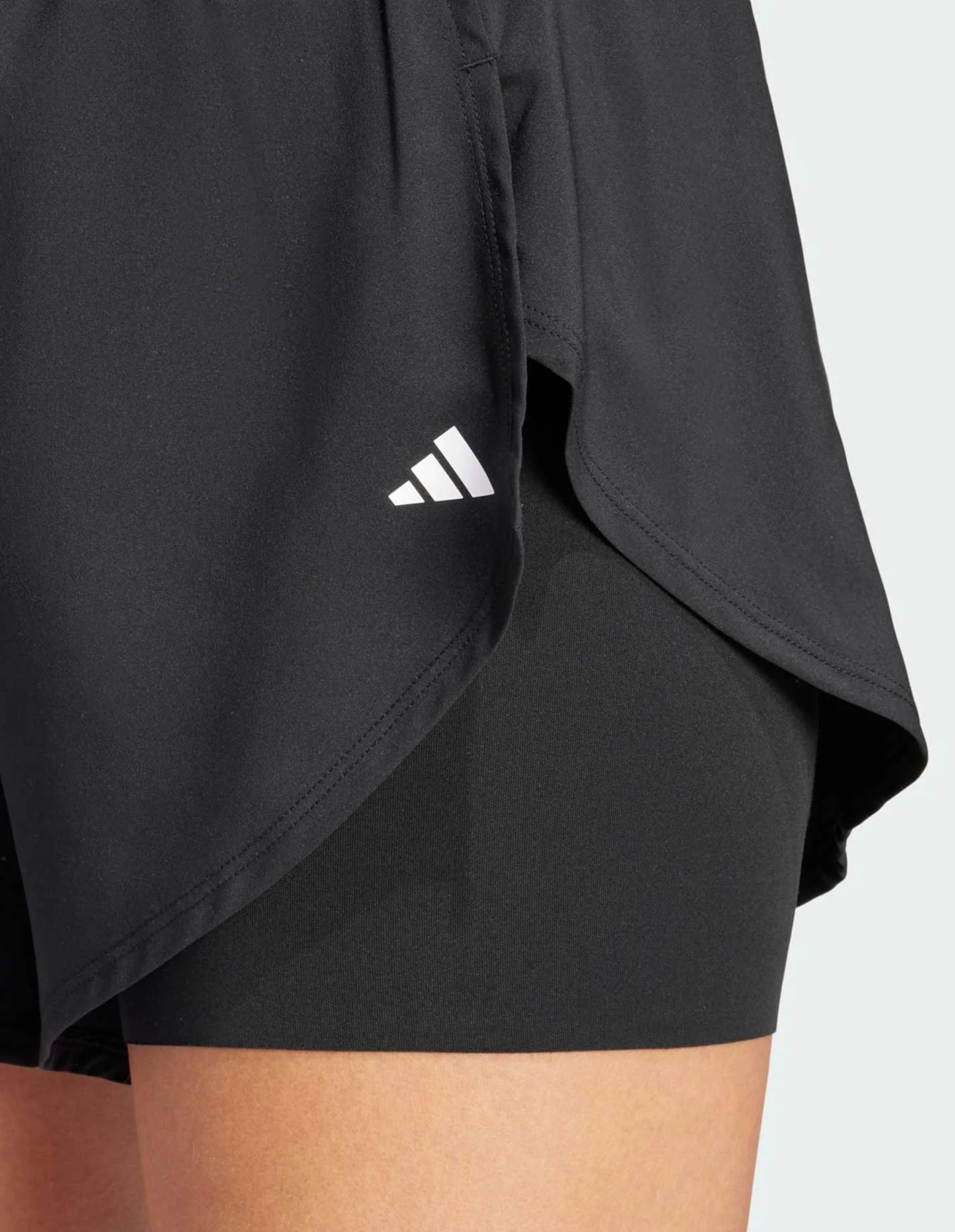 Adidas - WTR D4T 2IN1SH Adidas - WTR D4T 2IN1SH