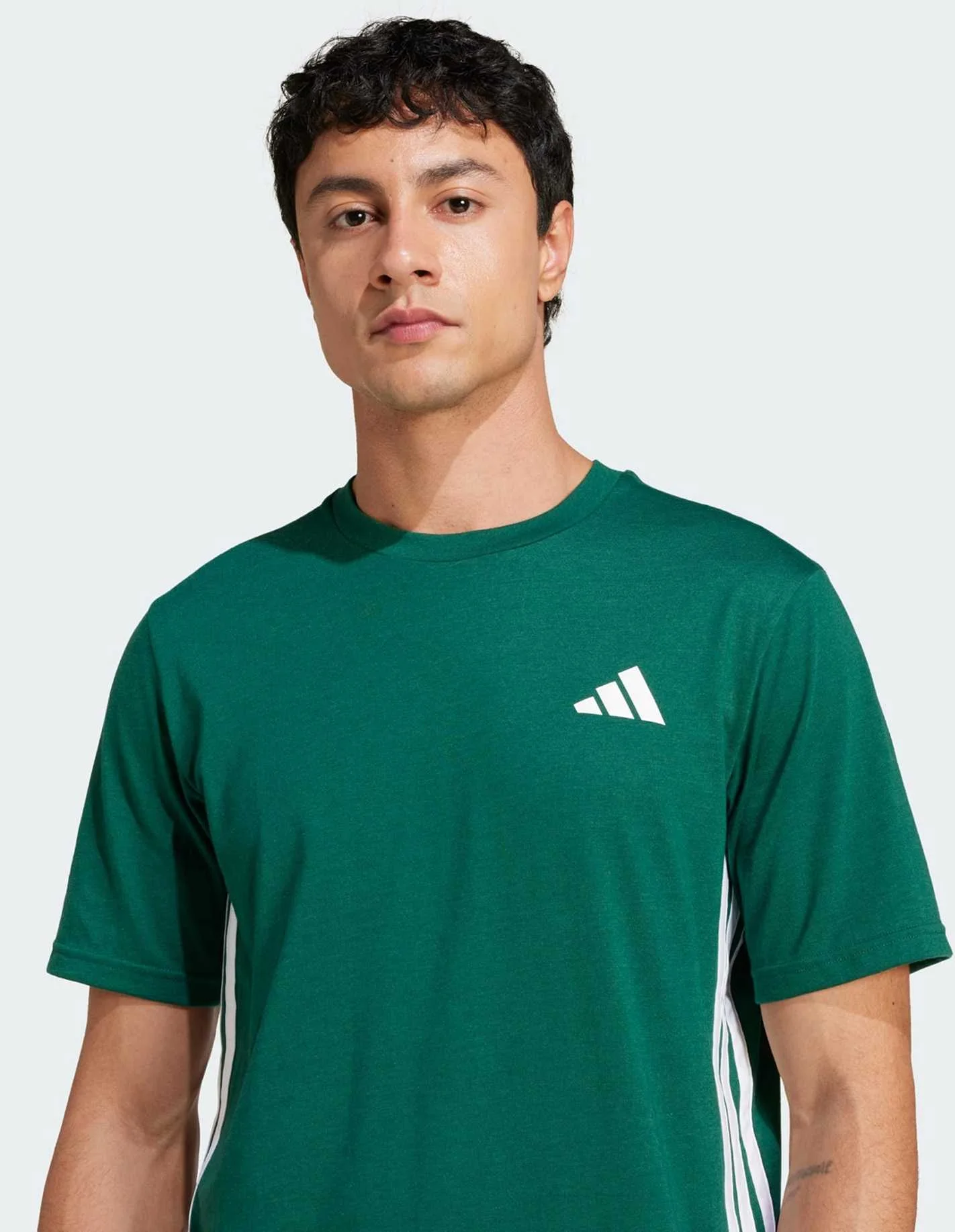 Adidas - TR-ES FR 3S T Adidas - TR-ES FR 3S T
