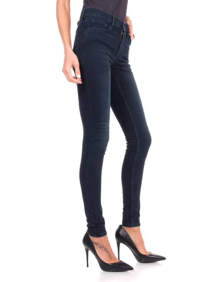 Levis® - 710® SUPER SKINNY