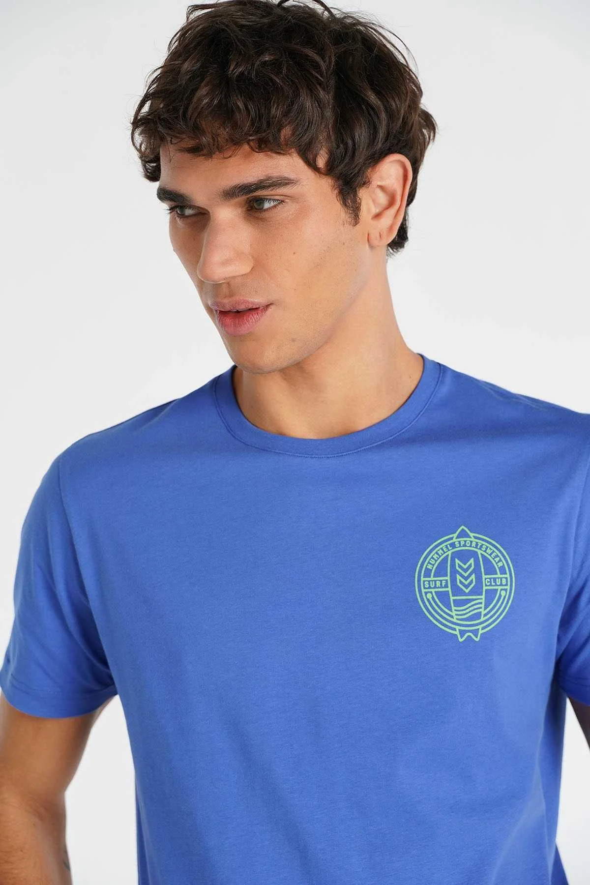 HUMMEL - CALVERT SHORT SLEEVE T-SHIRT HUMMEL - CALVERT SHORT SLEEVE T-SHIRT