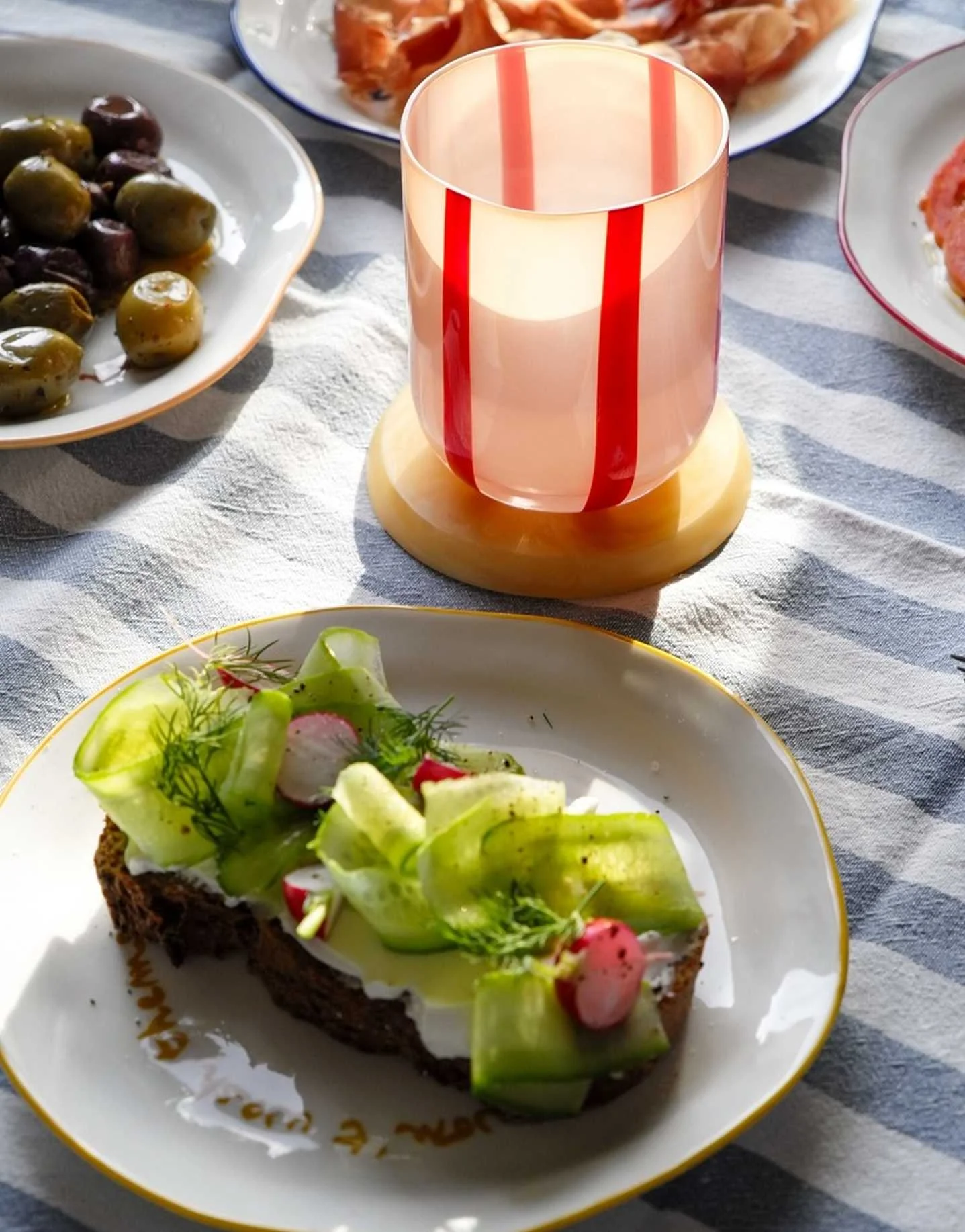 MÆGEN - Coaster, Yellow, 10.5 CM MÆGEN - Coaster, Yellow, 10.5 CM