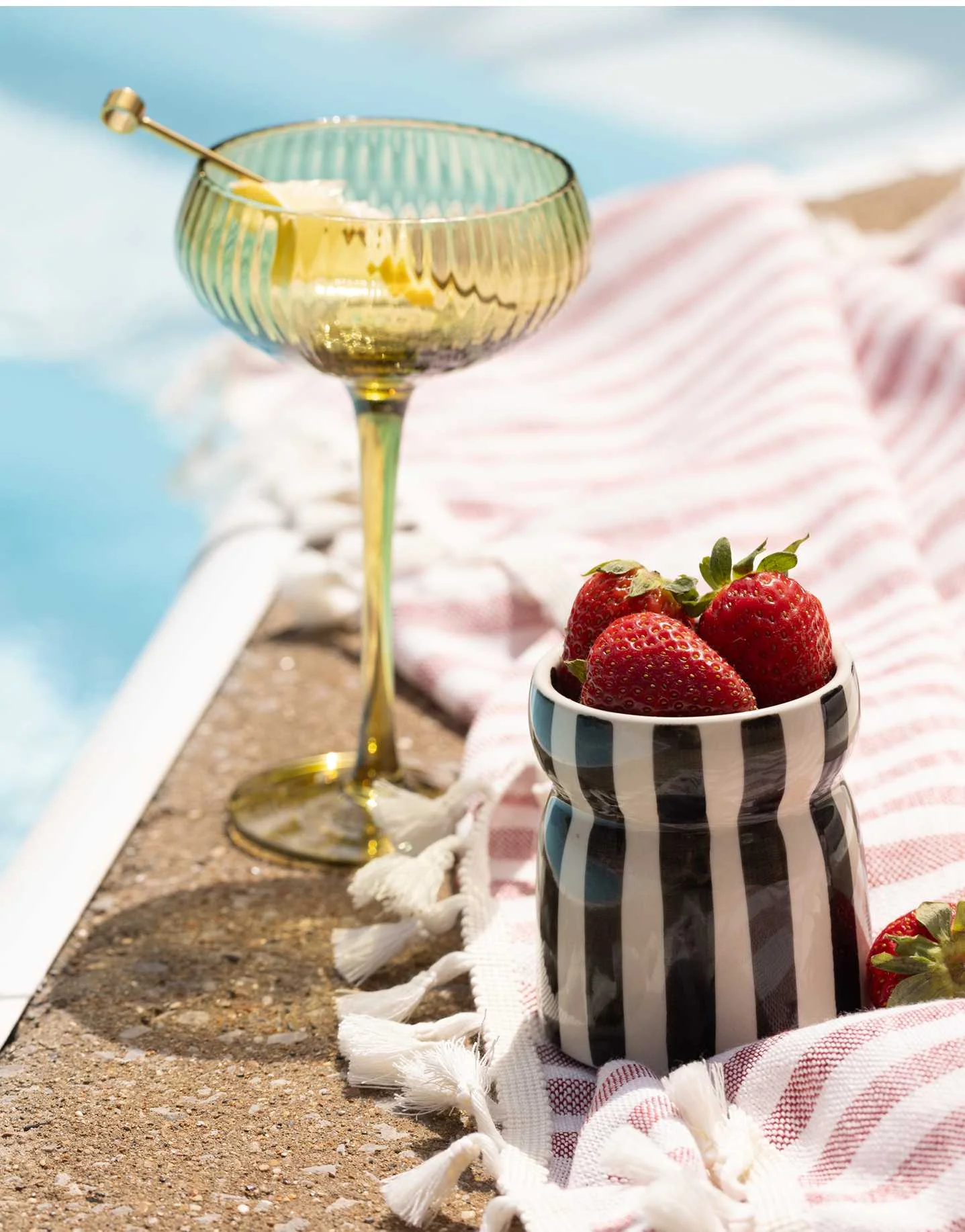 Paddywax - Candle, Lava Stone, 7.5 x... Paddywax - Candle, Lava Stone, 7.5 x...