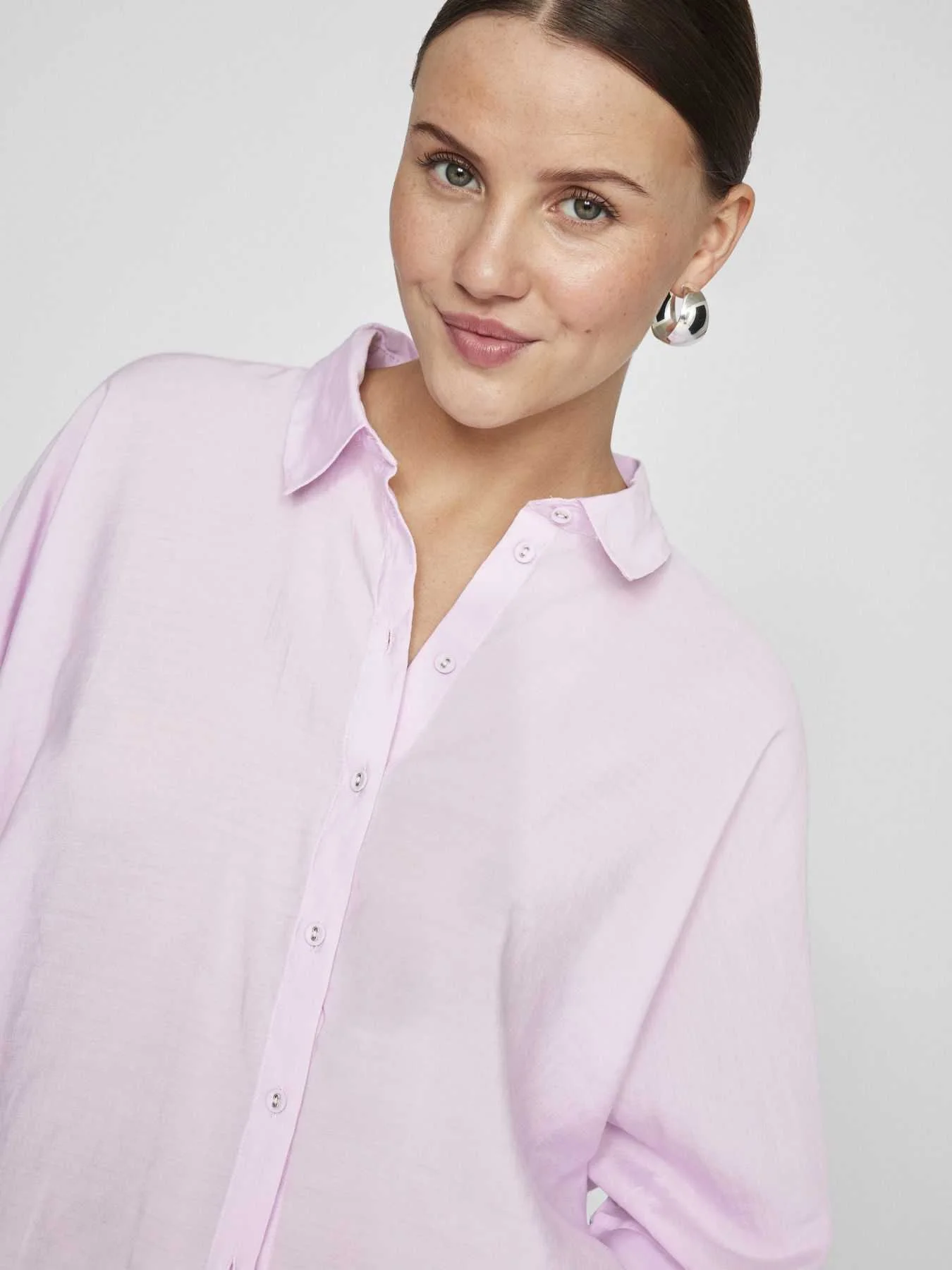 VILA - VIASPYN 3/4 LOOSE SHIRT VILA - VIASPYN 3/4 LOOSE SHIRT