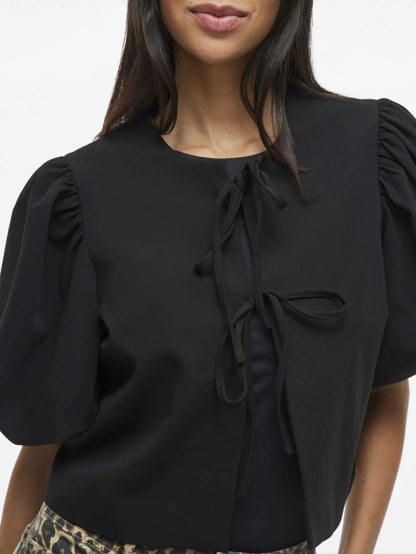 VILA - VIMARINA 2/4 SHORT BLAZER/TES VILA - VIMARINA 2/4 SHORT BLAZER/TES
