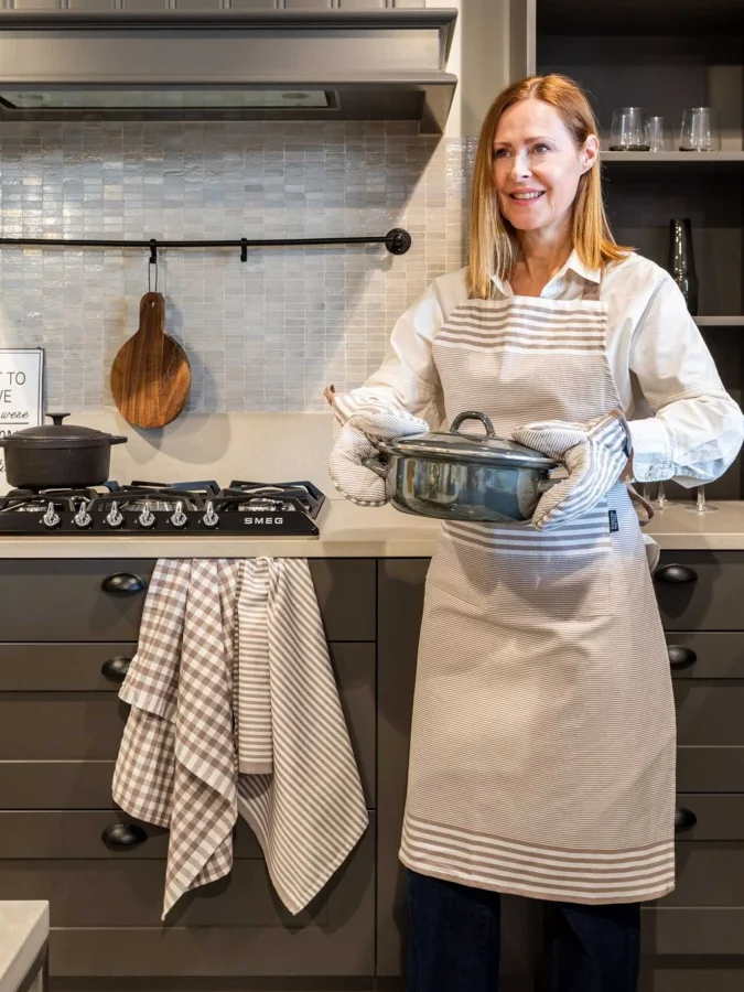 Tiseco - Gray Apron,... 2