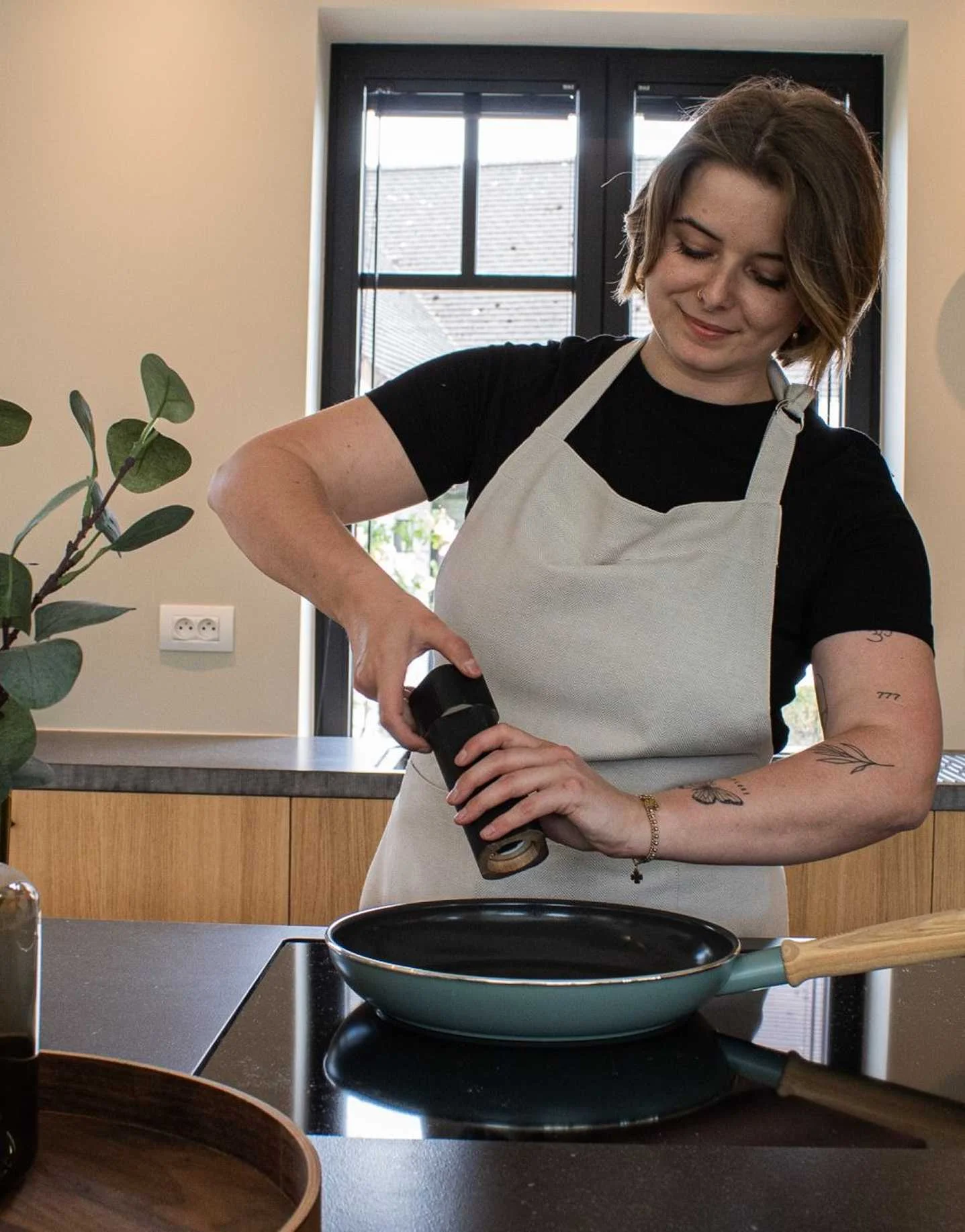 Tiseco - ვარდისფერი წინსაფარი Ruga ,... Tiseco - ვარდისფერი წინსაფარი Ruga ,...