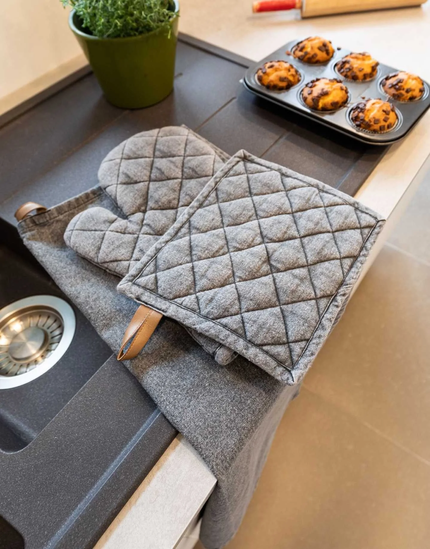 Tiseco - Potholder, Gray, Myrna, 20 x... Tiseco - Potholder, Gray, Myrna, 20 x...