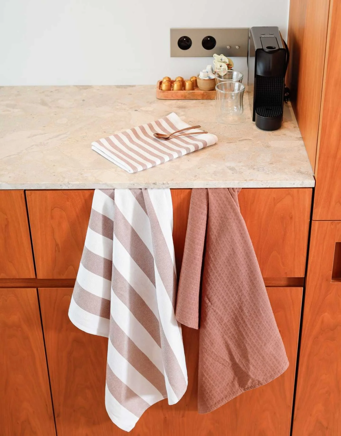 Tiseco - Tea Towel, Brown, Marra, 74... Tiseco - Tea Towel, Brown, Marra, 74...