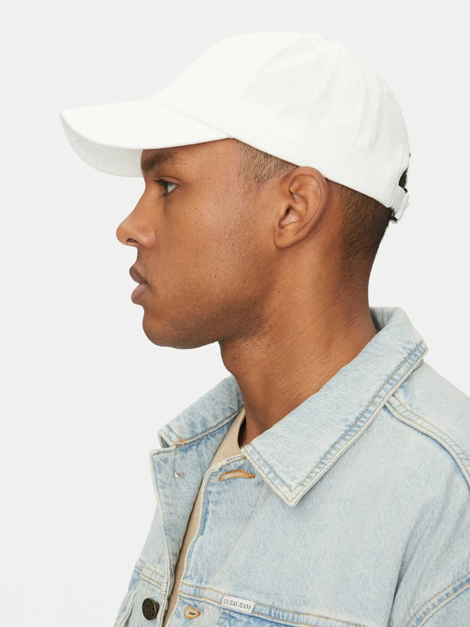 GUESS - PALM LOGO BASEBALL HAT GUESS - PALM LOGO BASEBALL HAT