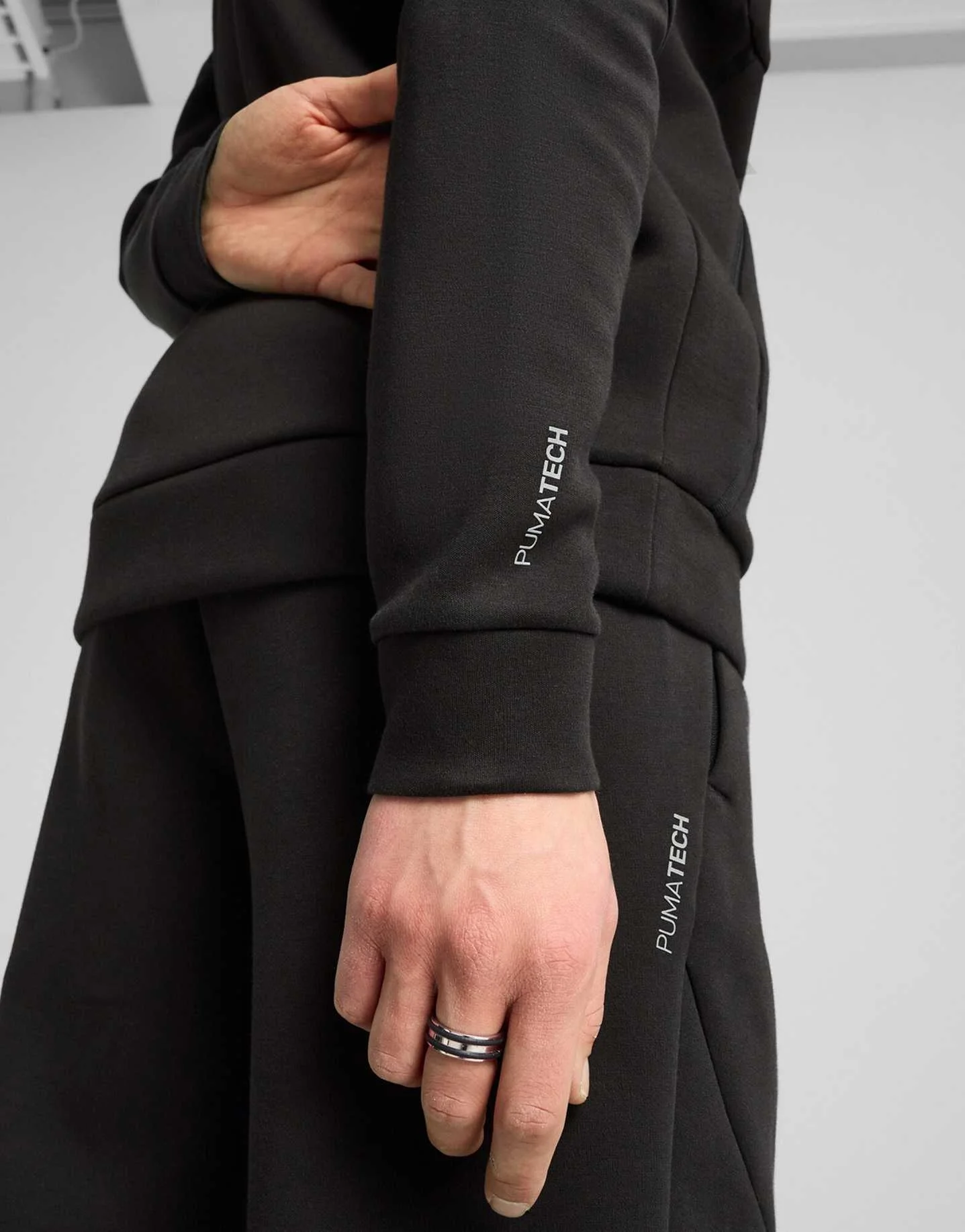 Puma - PUMATECH Full Zip Hoodie DK Puma - PUMATECH Full Zip Hoodie DK
