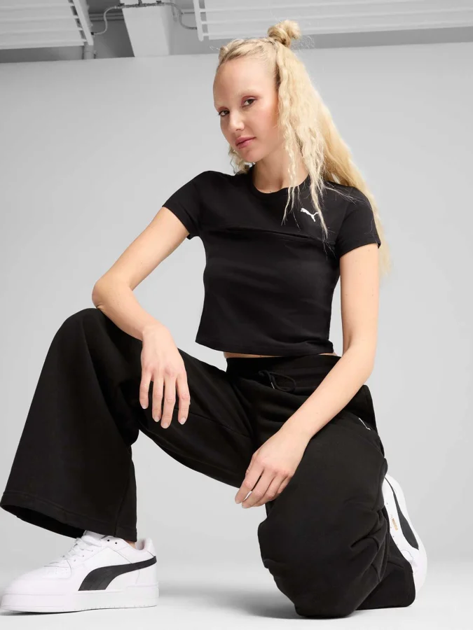 Puma - WARDROBE ESS Cut-Out...