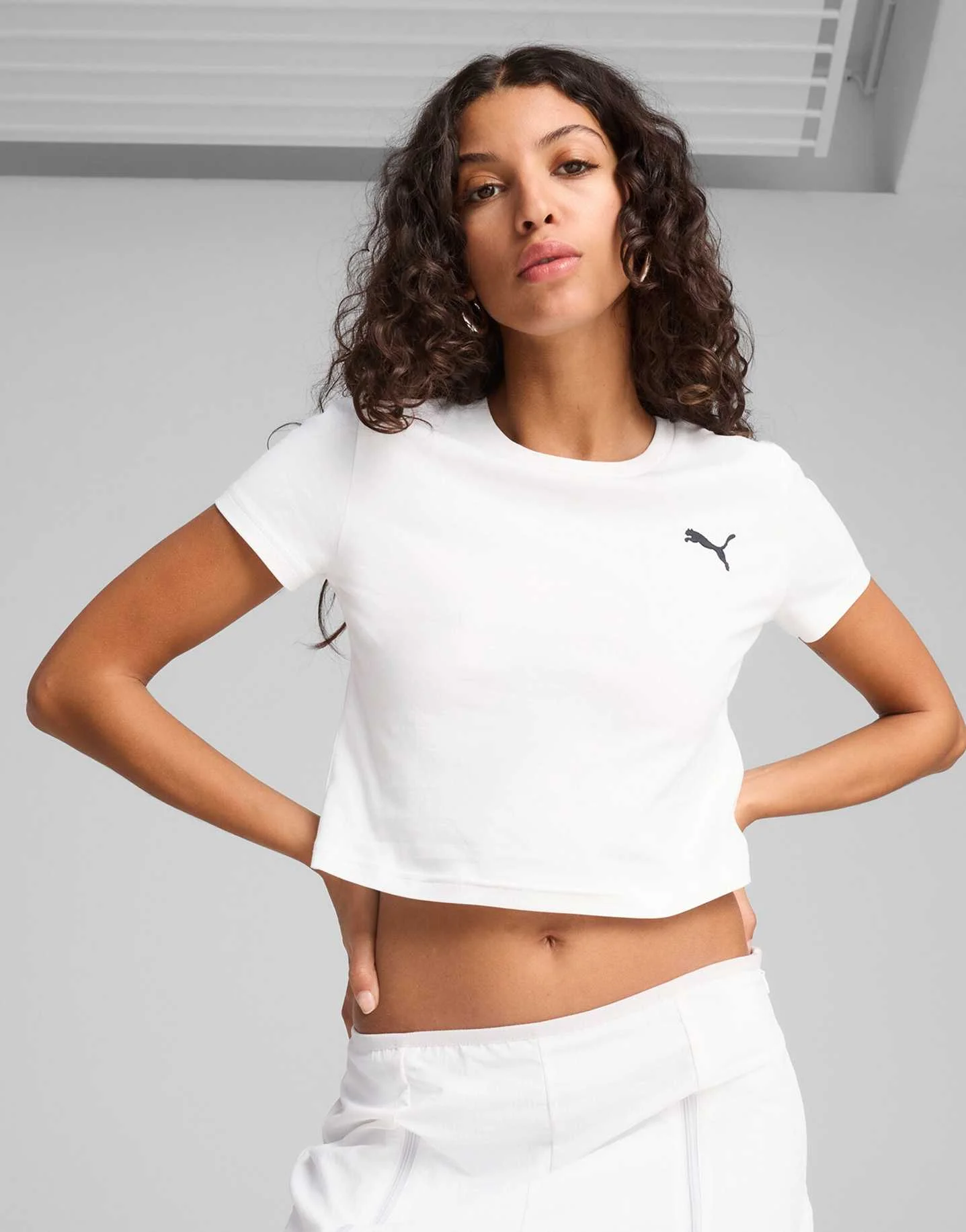 Puma - WARDROBE ESS Baby Tee Puma - WARDROBE ESS Baby Tee
