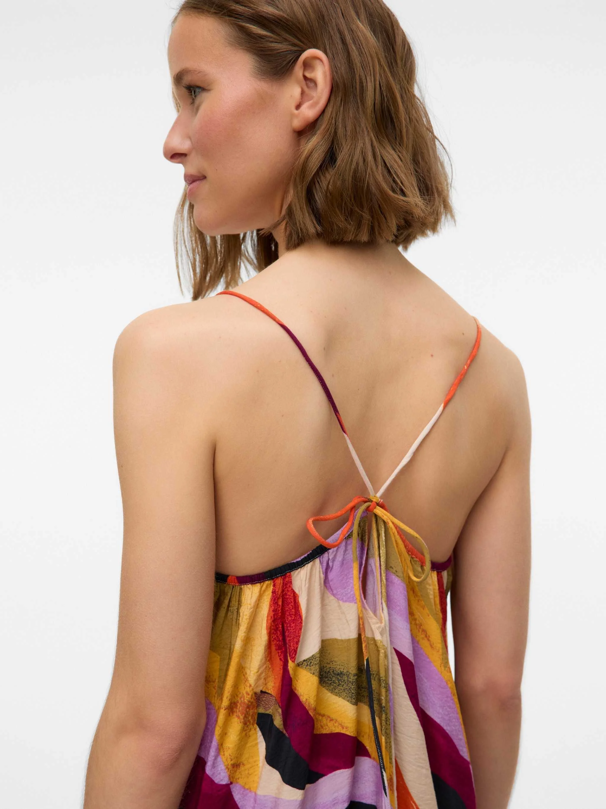 Vero Moda - VMRIKKE SL SHORT DRESS... Vero Moda - VMRIKKE SL SHORT DRESS...