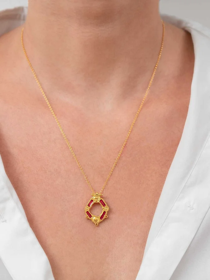 CHRONOS - გულსაკიდი მინანქრით 2