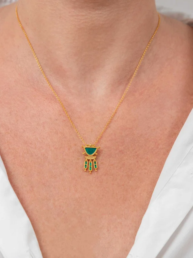 CHRONOS - გულსაკიდი მინანქრით 2