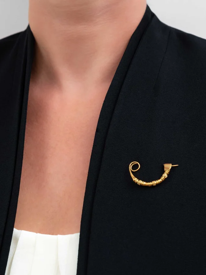 CHRONOS - ბროში ორნამენტით 2