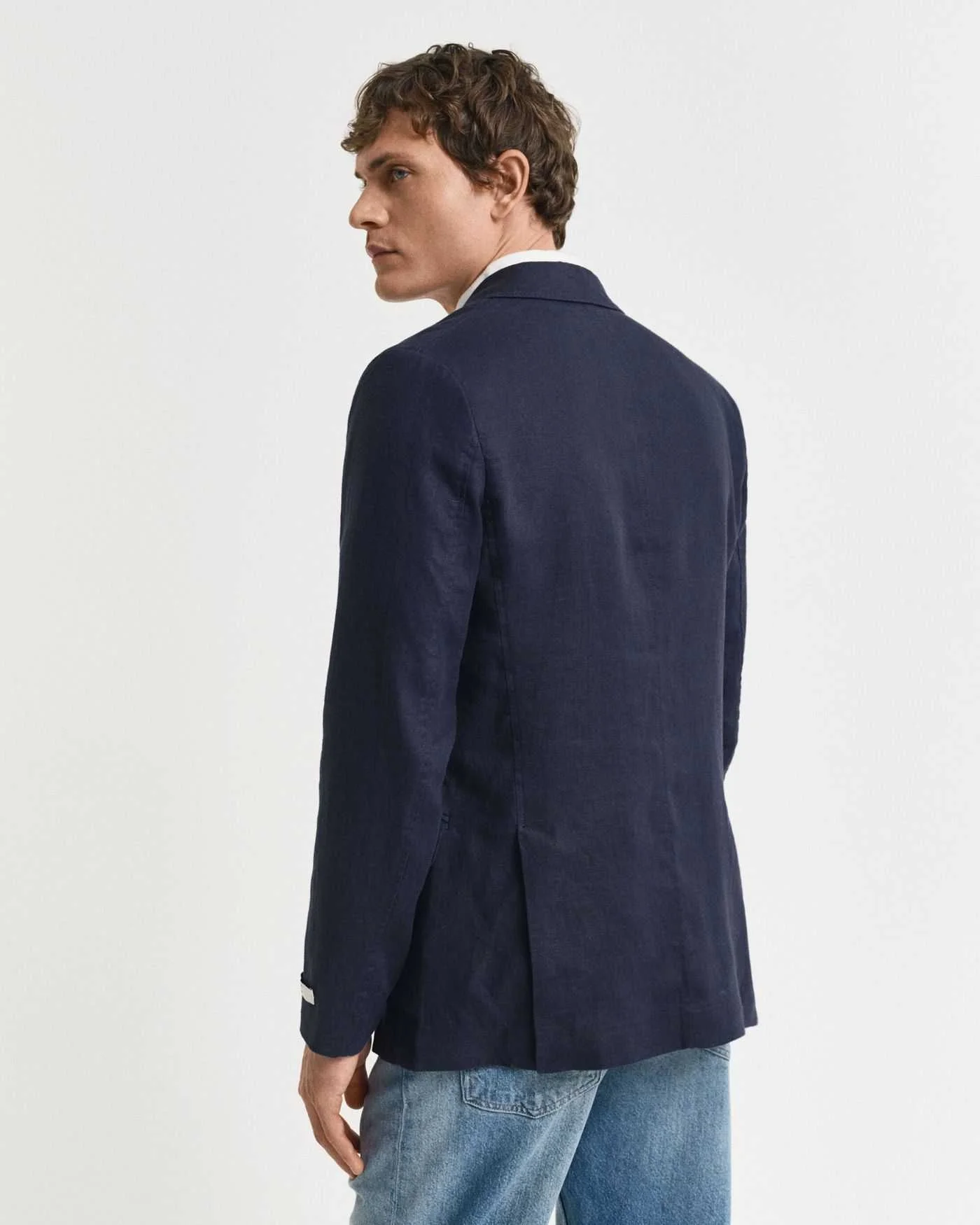GANT - REG GMNT DYE LINEN BLAZER GANT - REG GMNT DYE LINEN BLAZER