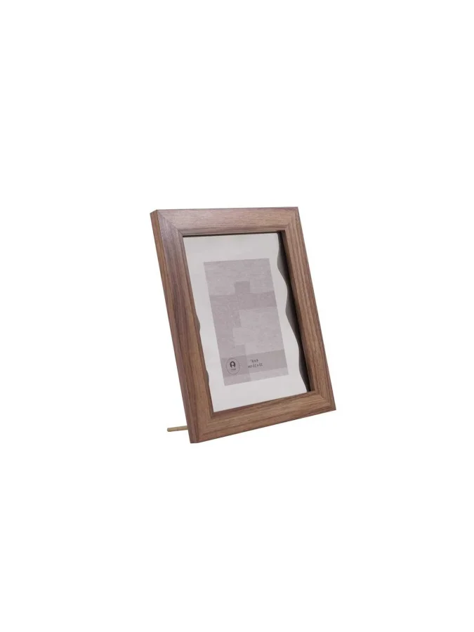 Item International -...