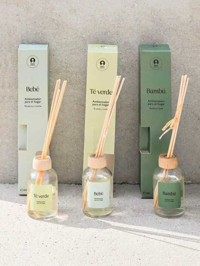 Item International -... 2