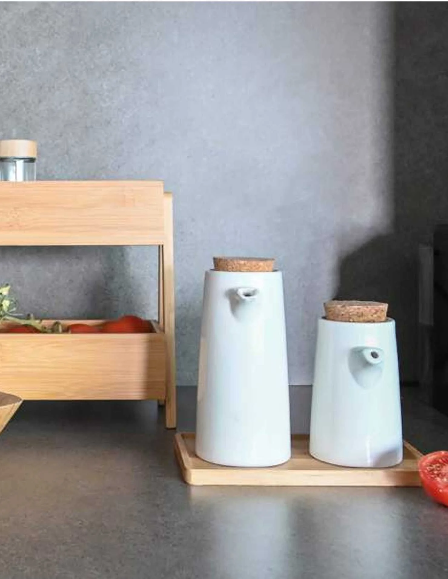 Item International - Vinegar & Oil... Item International - Vinegar & Oil...