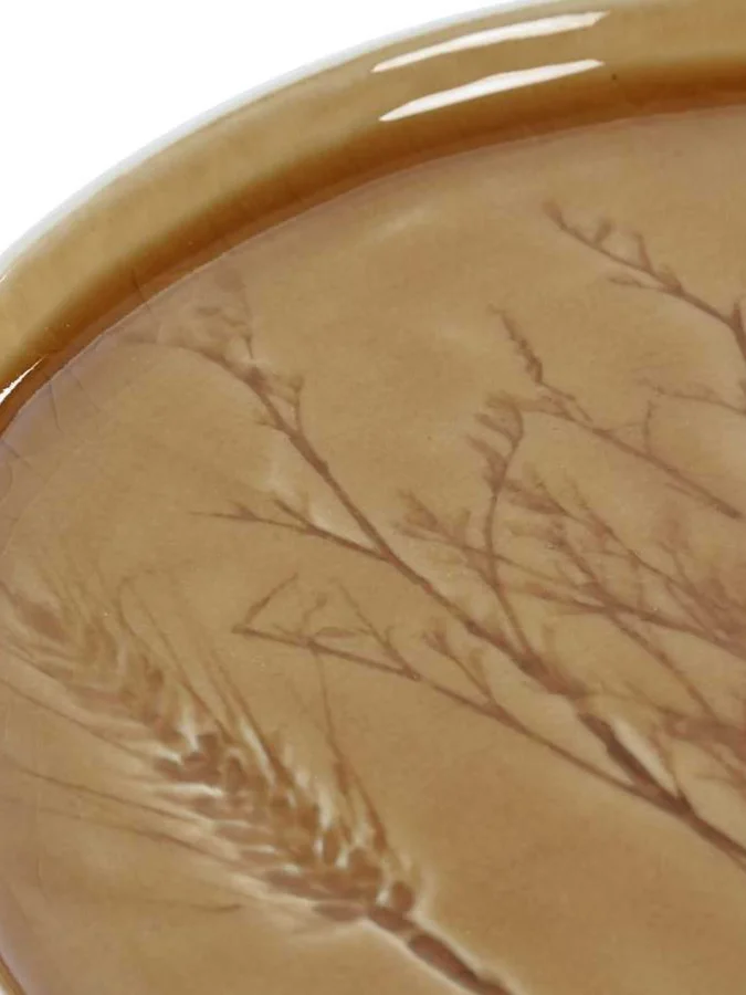 Item International -... 2