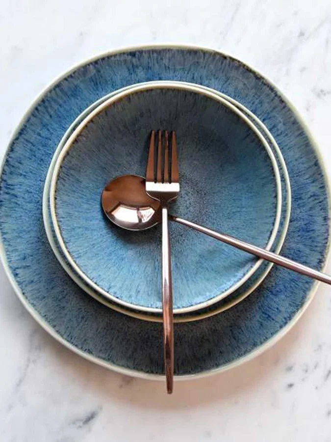 Item International -... 2