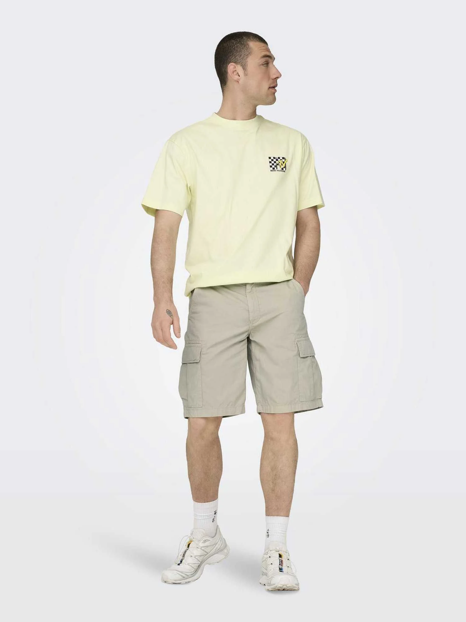 ONLY & SONS - ONSLOC CARGO SHORTS... ONLY & SONS - ONSLOC CARGO SHORTS...