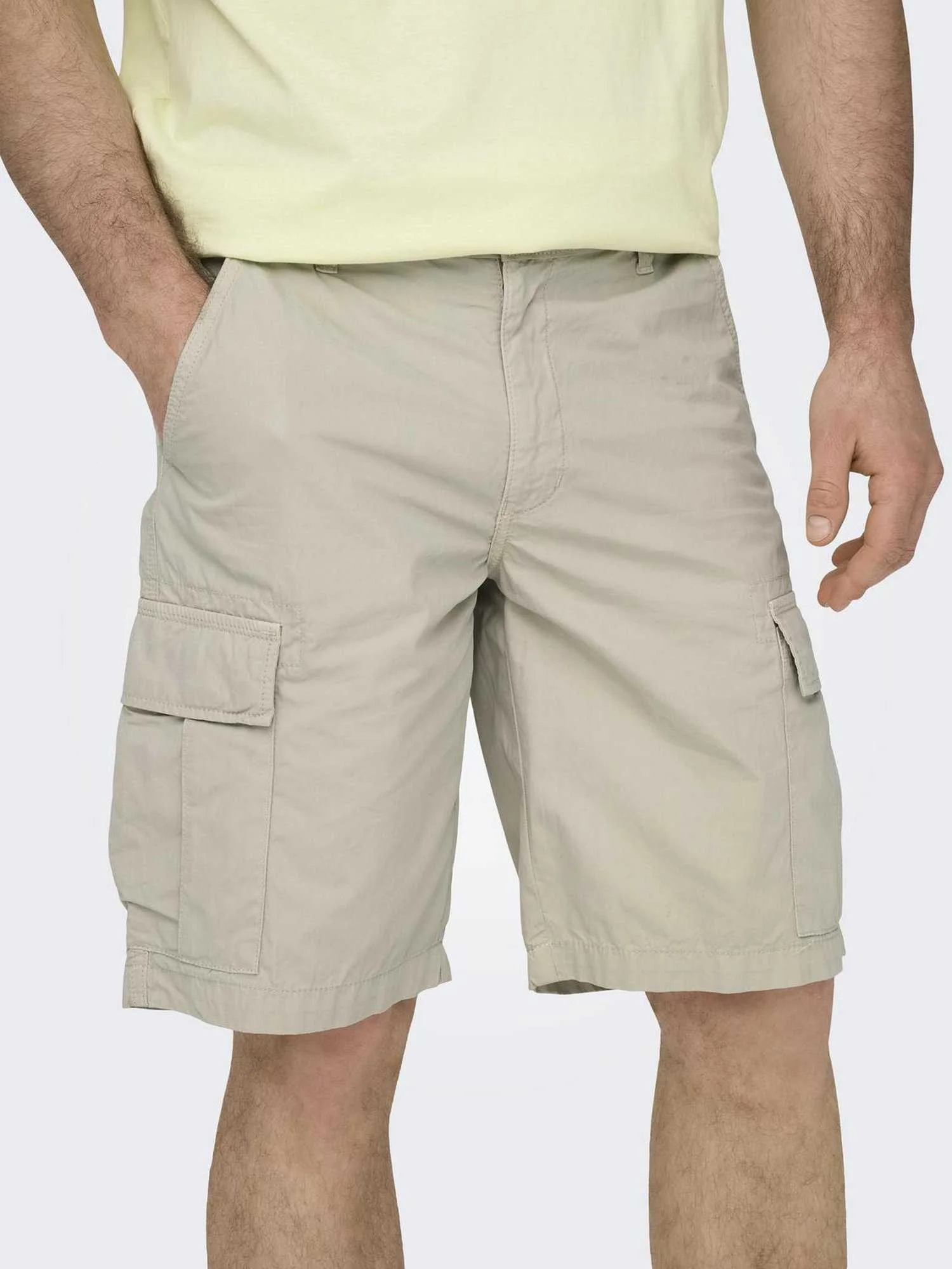 ONLY & SONS - ONSLOC CARGO SHORTS... ONLY & SONS - ONSLOC CARGO SHORTS...