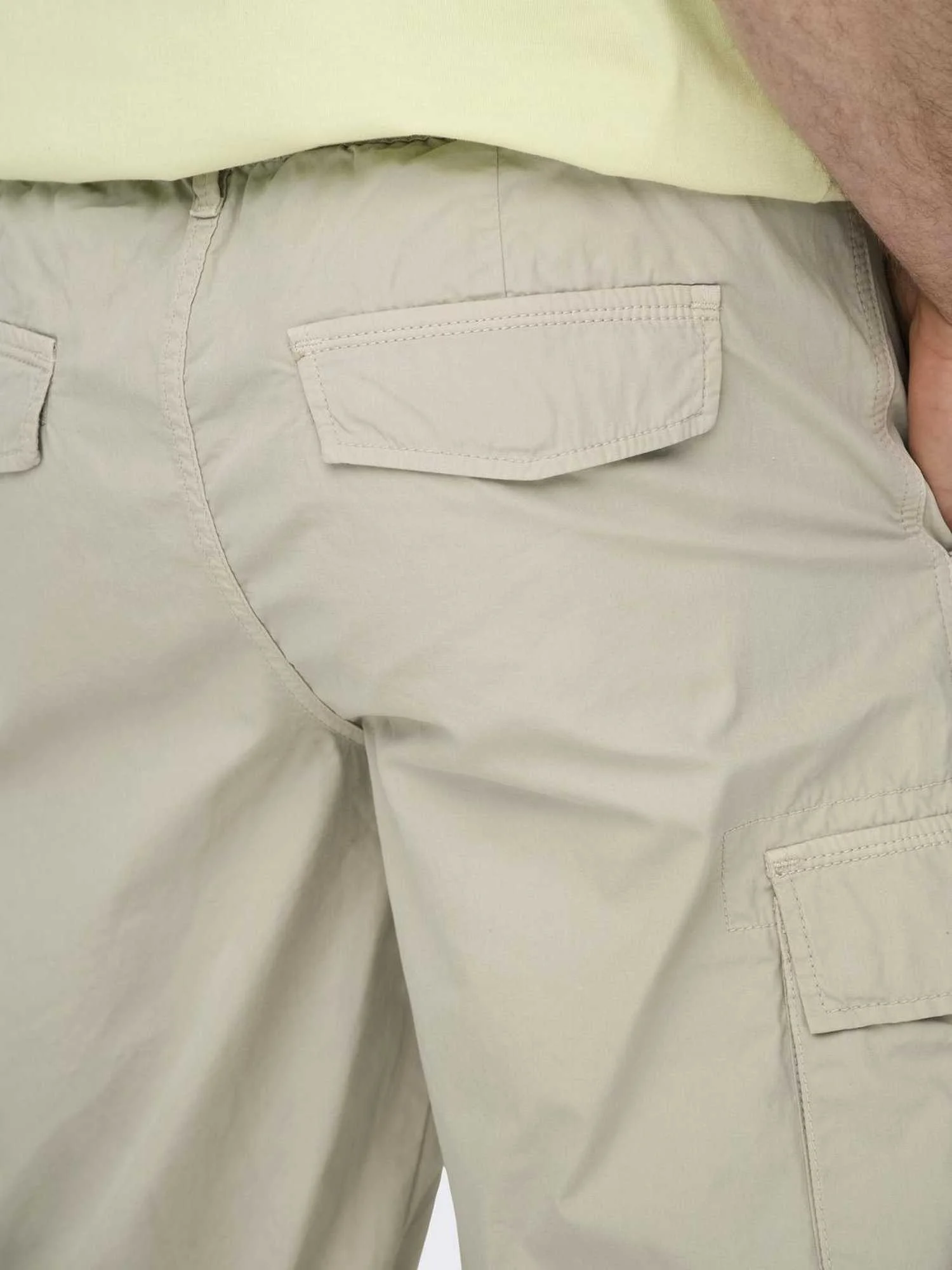 ONLY & SONS - ONSLOC CARGO SHORTS... ONLY & SONS - ONSLOC CARGO SHORTS...