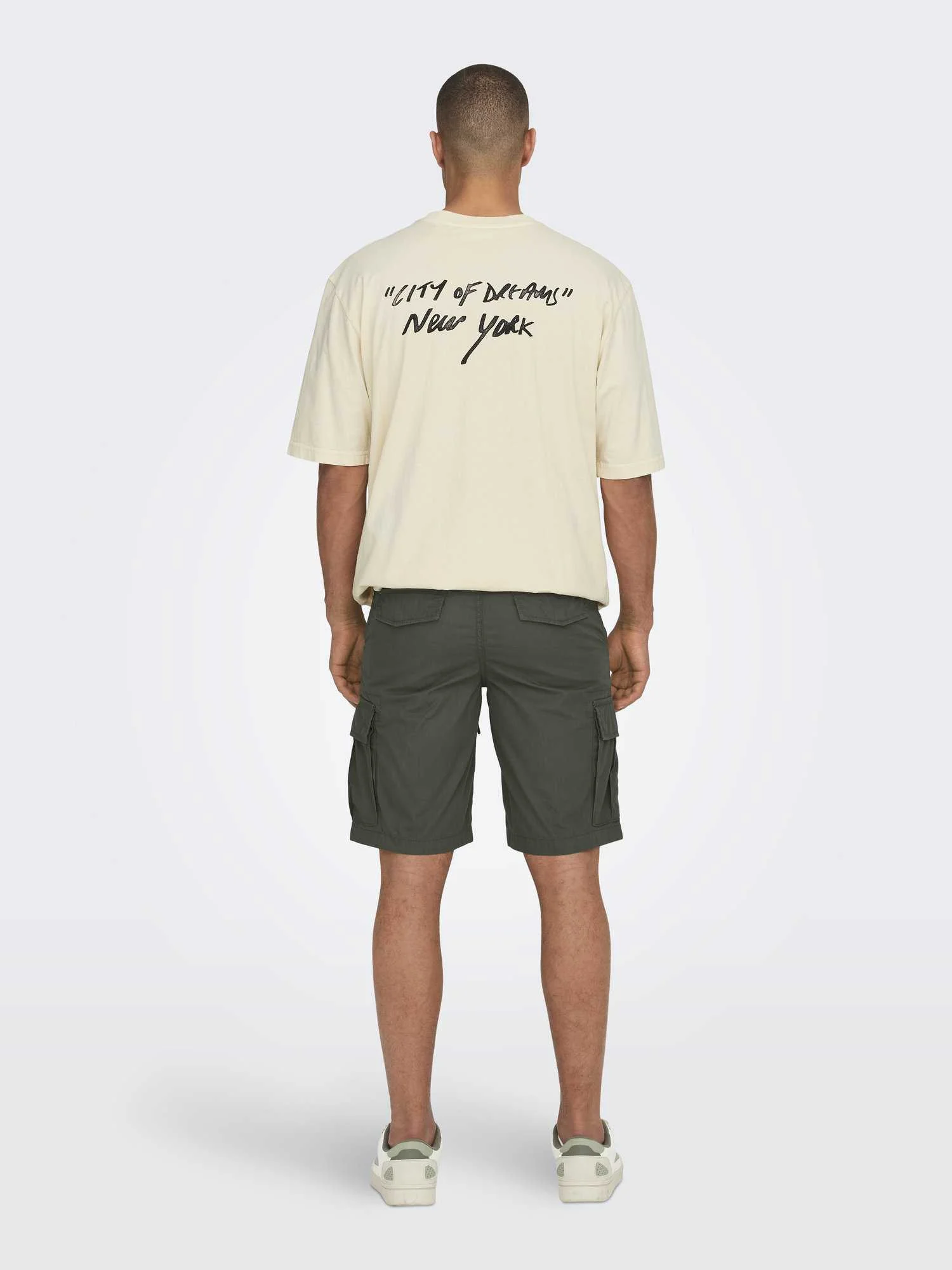 ONLY & SONS - ONSLOC CARGO SHORTS... ONLY & SONS - ONSLOC CARGO SHORTS...