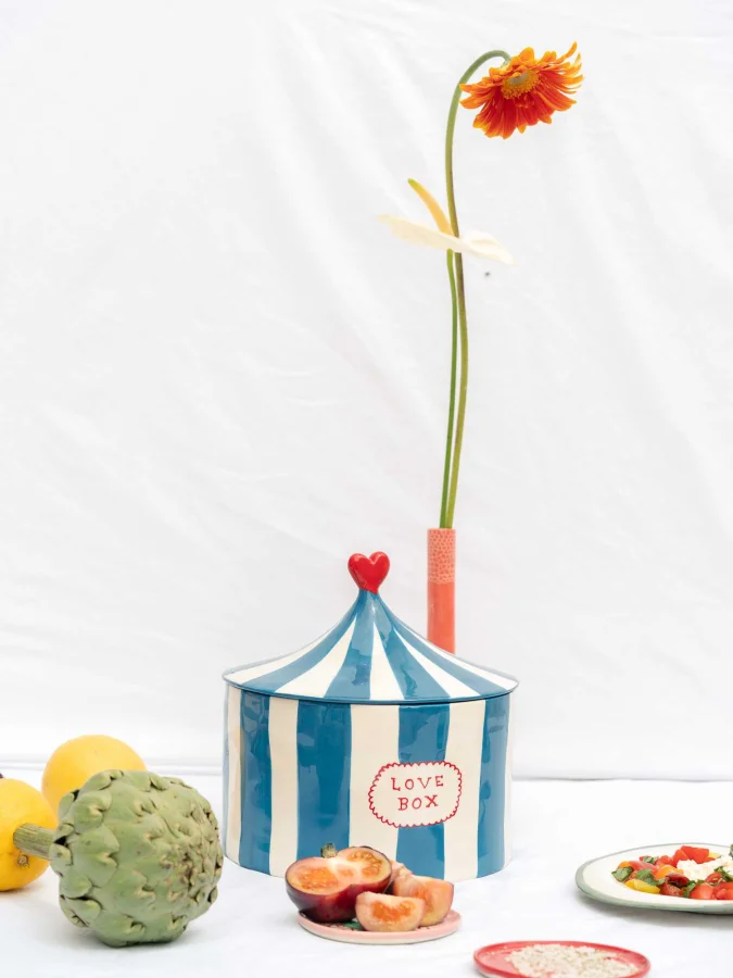 LAETITIA ROUGET - ლურჯი... 2