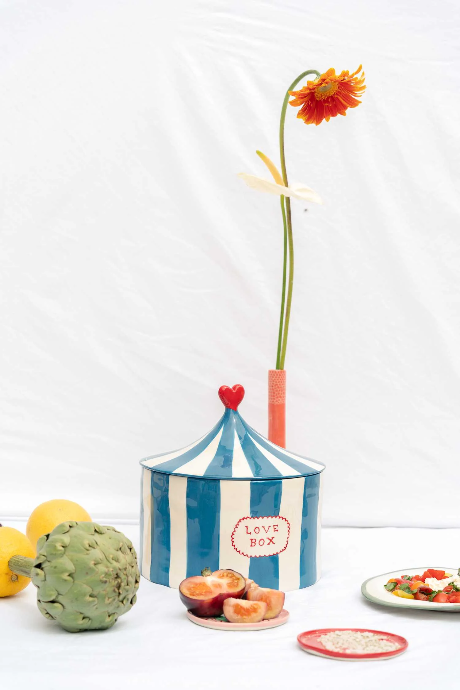 LAETITIA ROUGET - Blue Jar, Love Box,... LAETITIA ROUGET - Blue Jar, Love Box,...